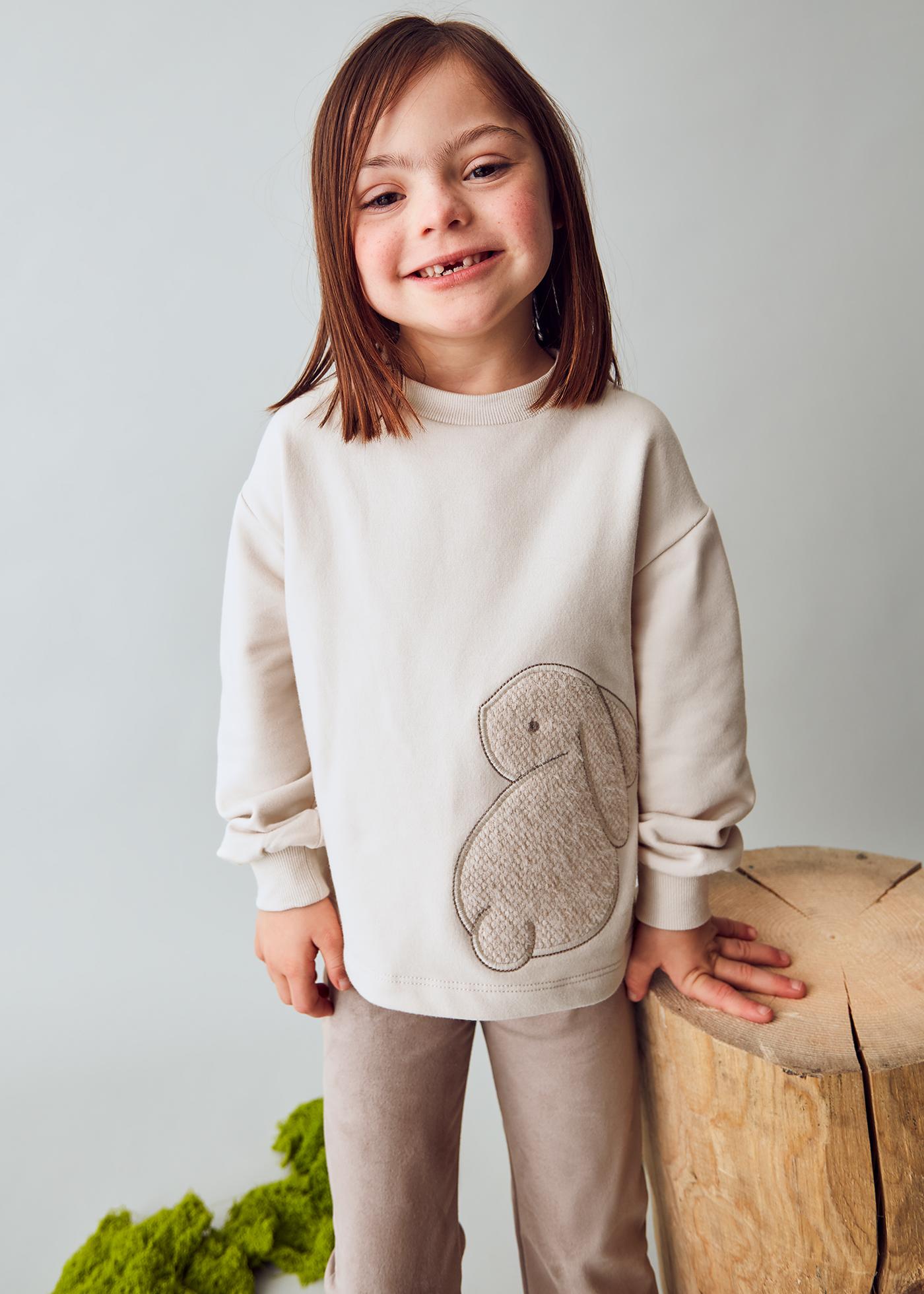Conjunto legging y sudadera bordado niña