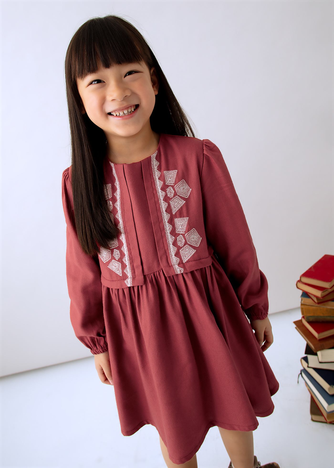 Vestito dettagli ricamati bambina
