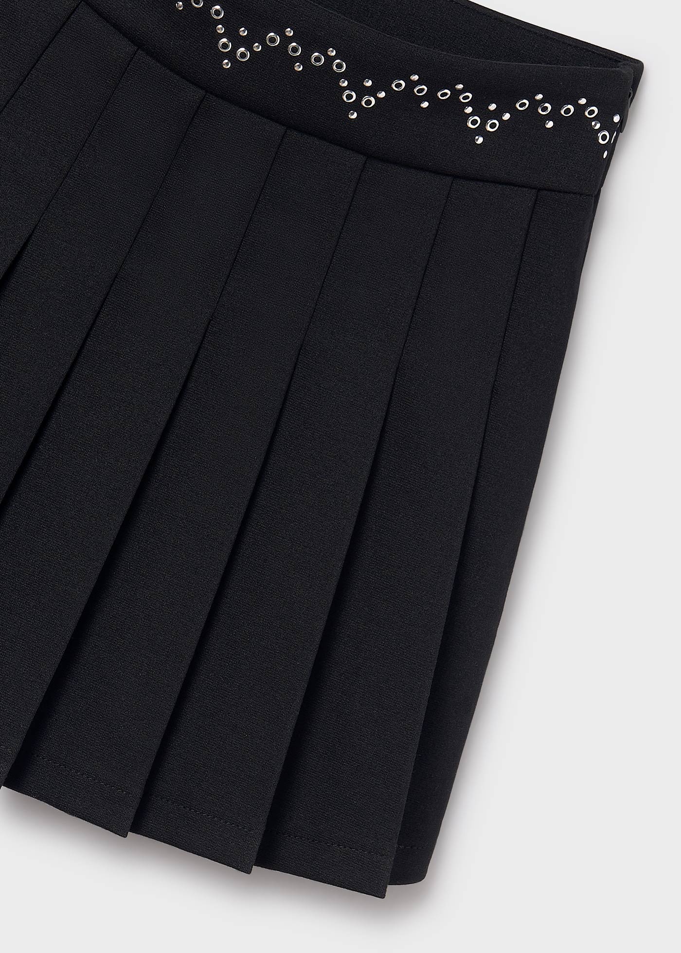 Saia pregas cintura decorada rapariga