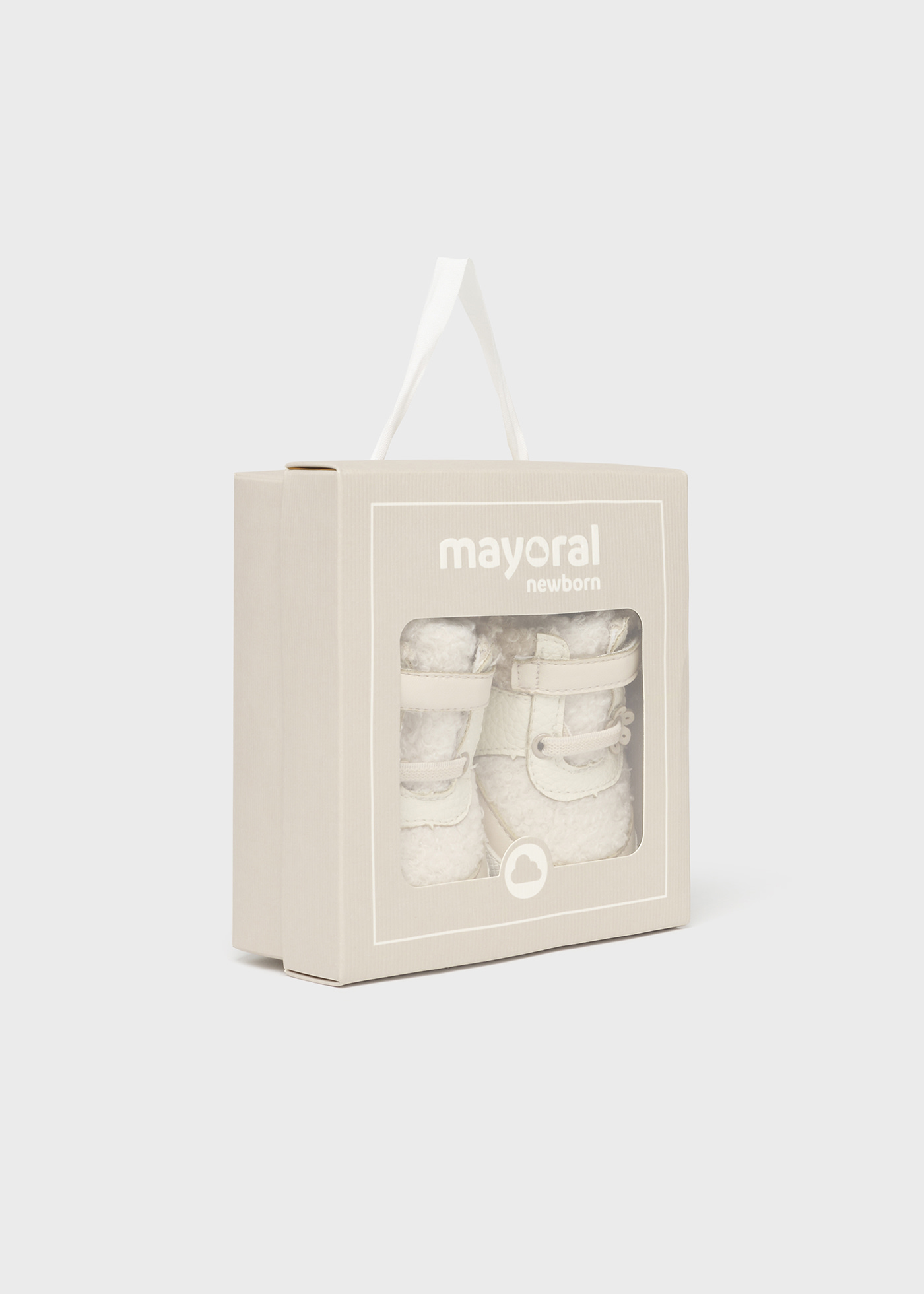 Sportowe buciki dla maluszka