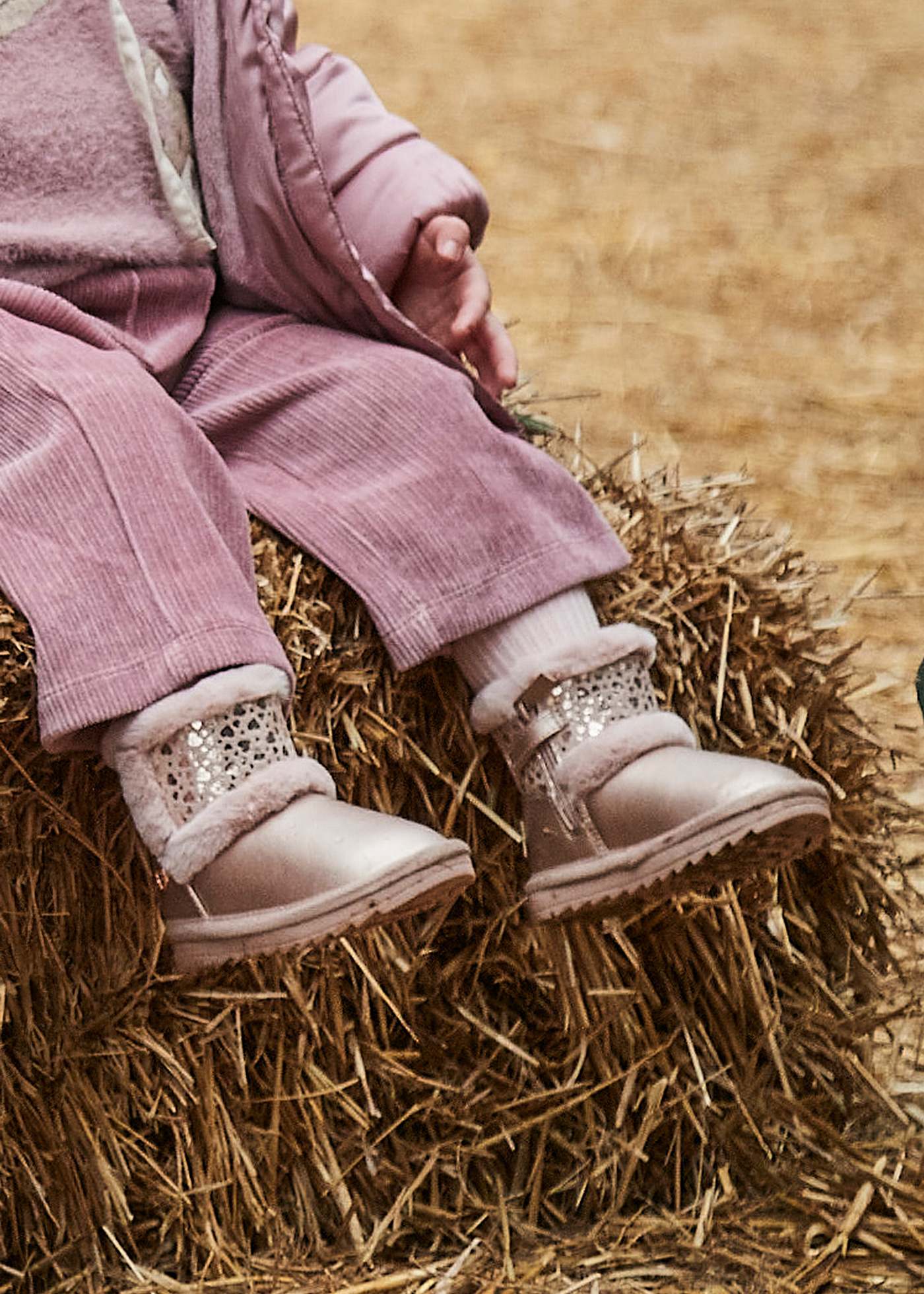 Baby fur lined boots