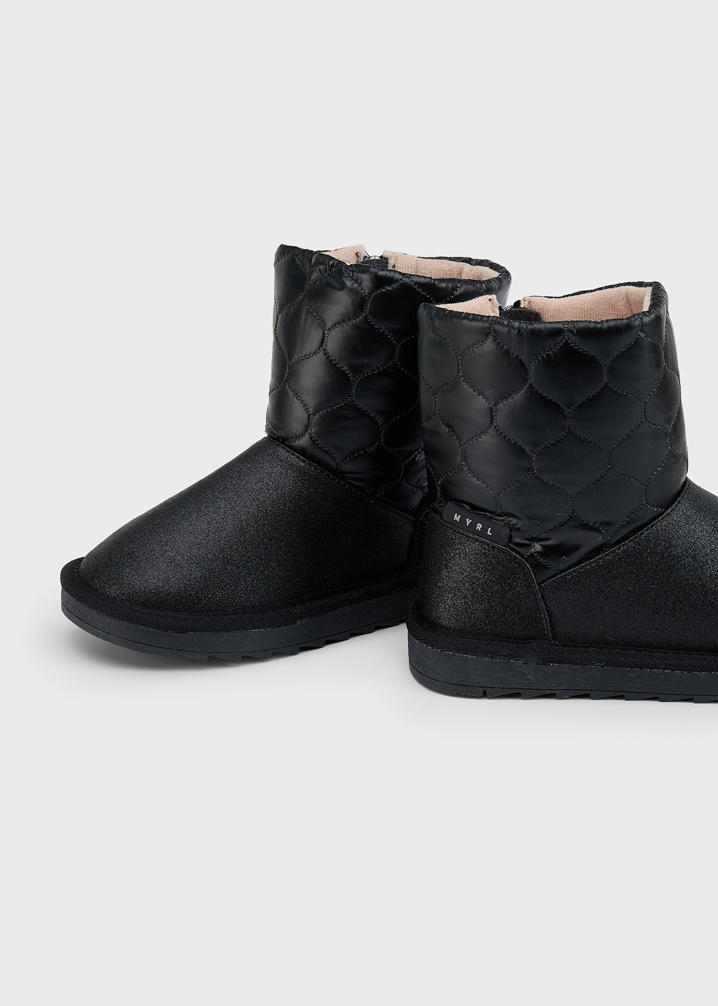 Botins cano acolchoado menina