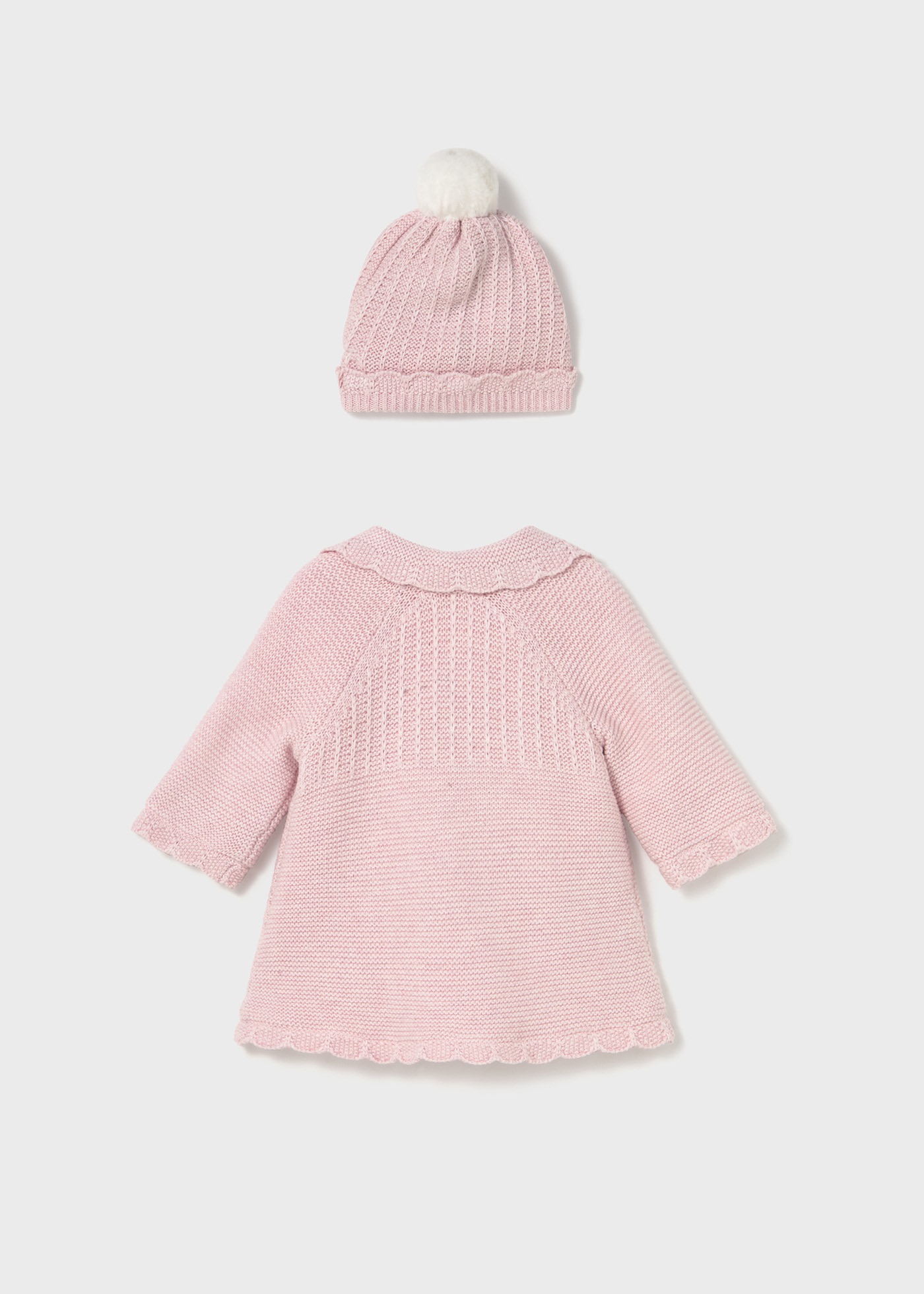 Newborn knitted coat with hat