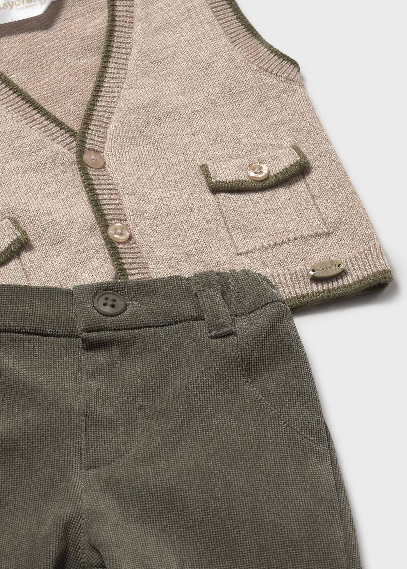 Completo gilet 3 pezzi neonato Completo gilet 3 pezzi neonato