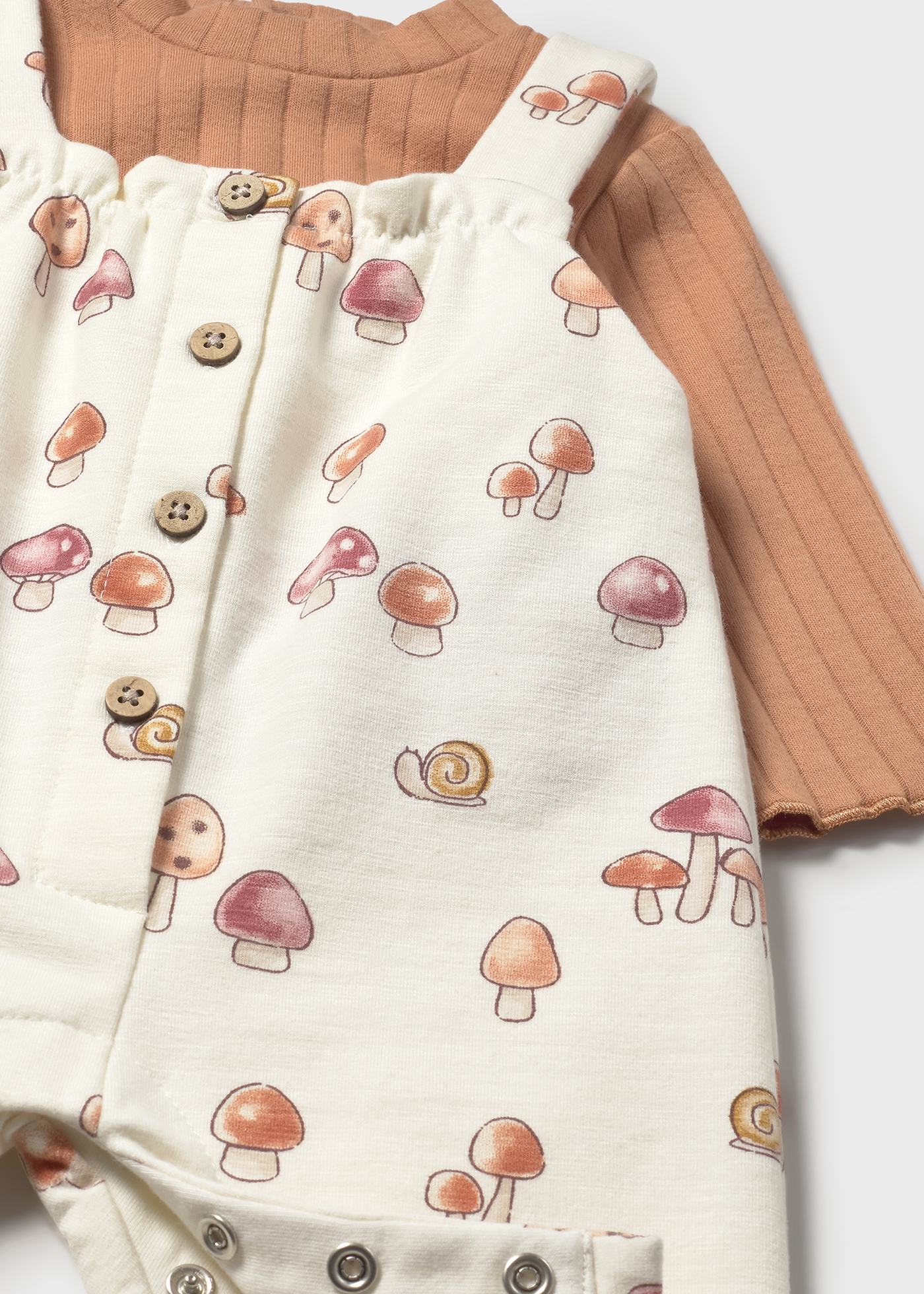 Conjunto peto y camiseta recién nacida