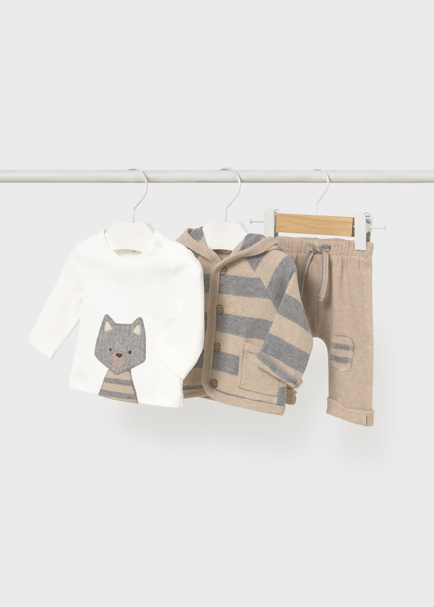 Newborn 3 piece tracksuit with T-shirt