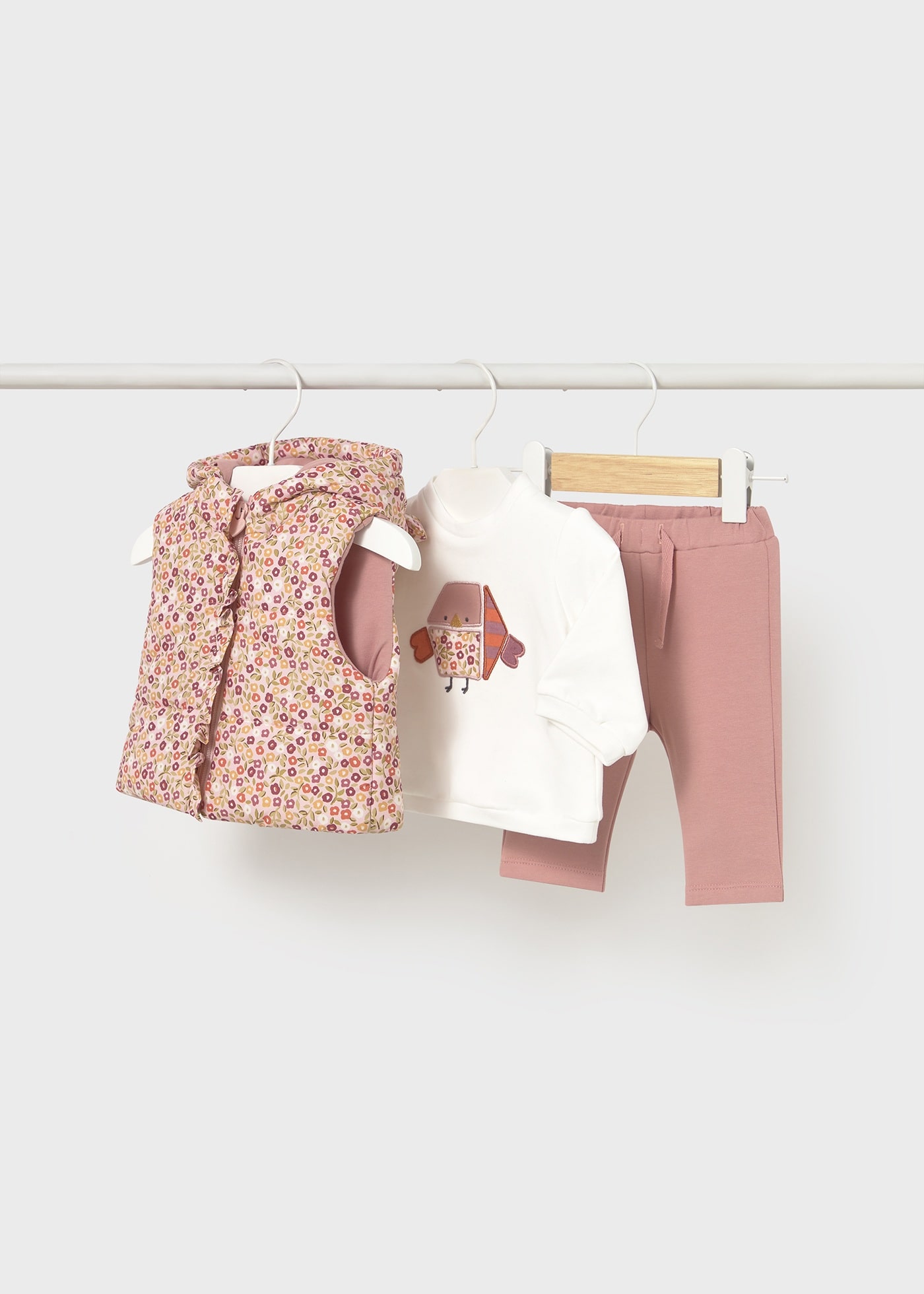 Newborn print tracksuit with gilet