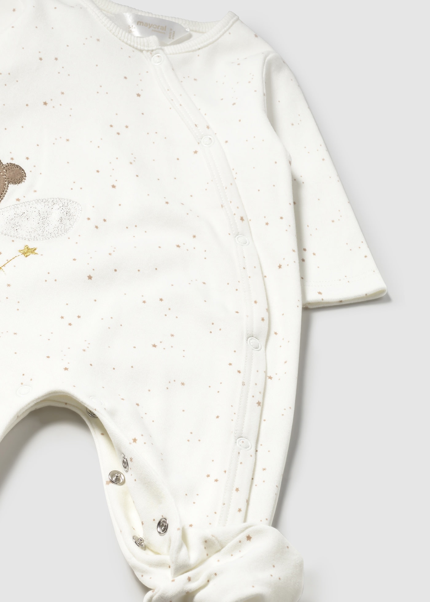 Newborn rompers with feet