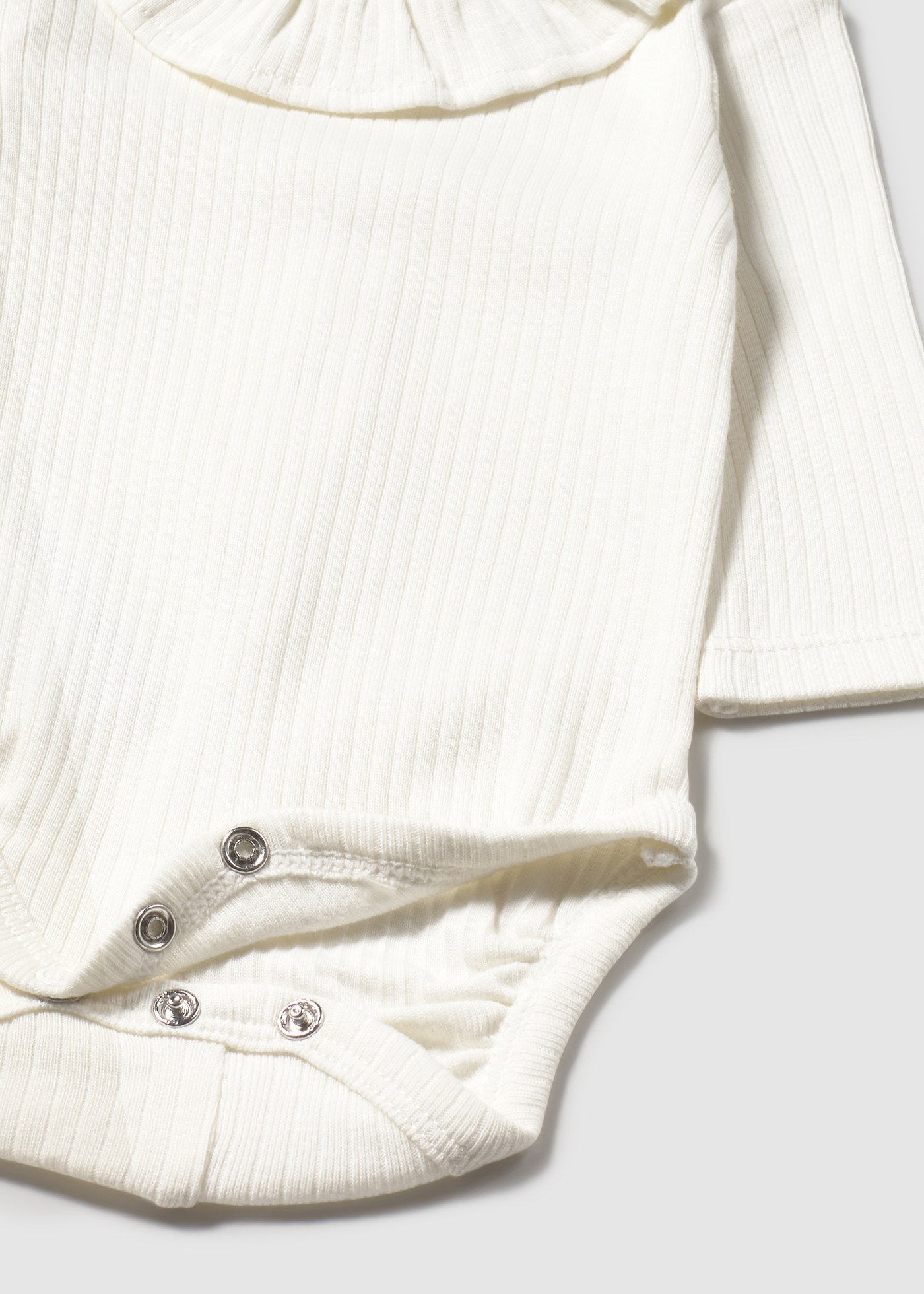 Newborn basic ruffle bodysuit