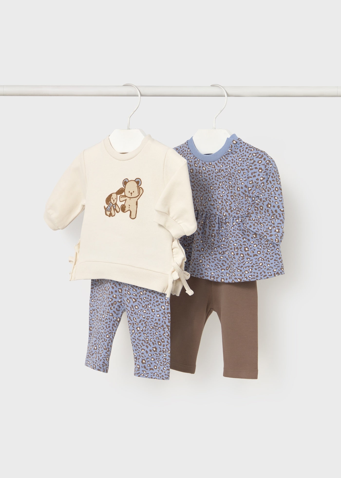 Newborn 4 piece legging set