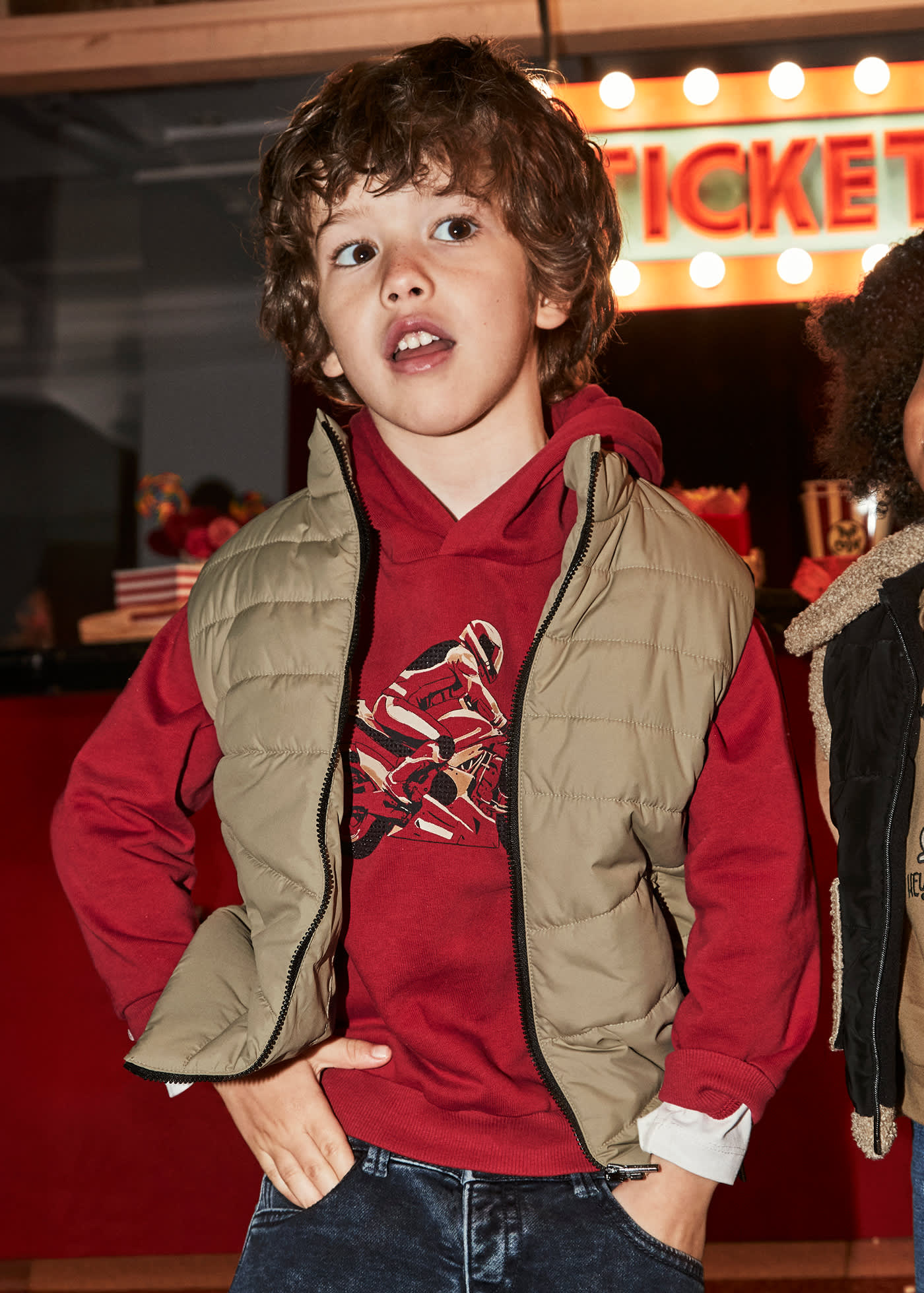 Steppweste Jungen