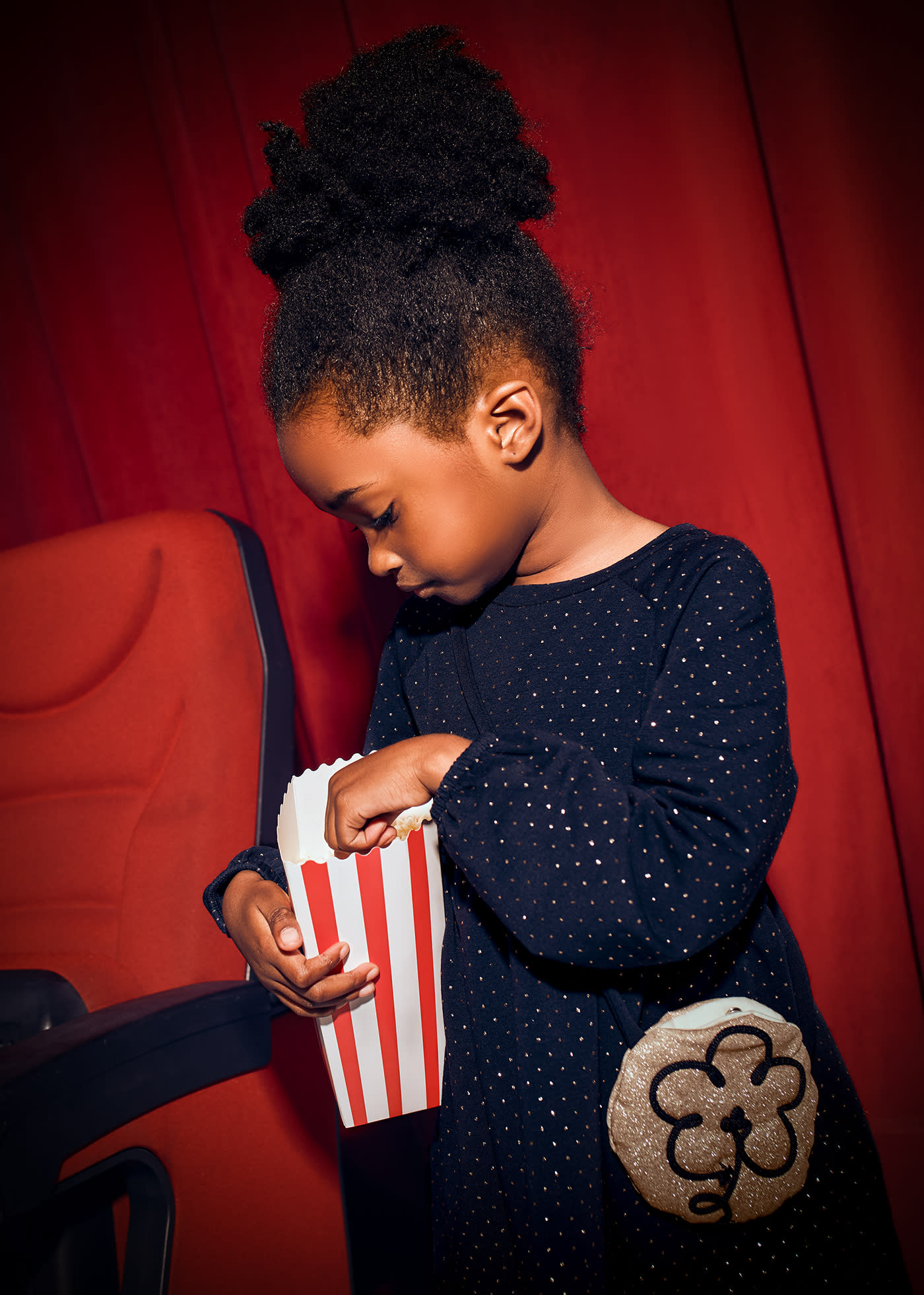 Robe en molleton avec sac à main fille