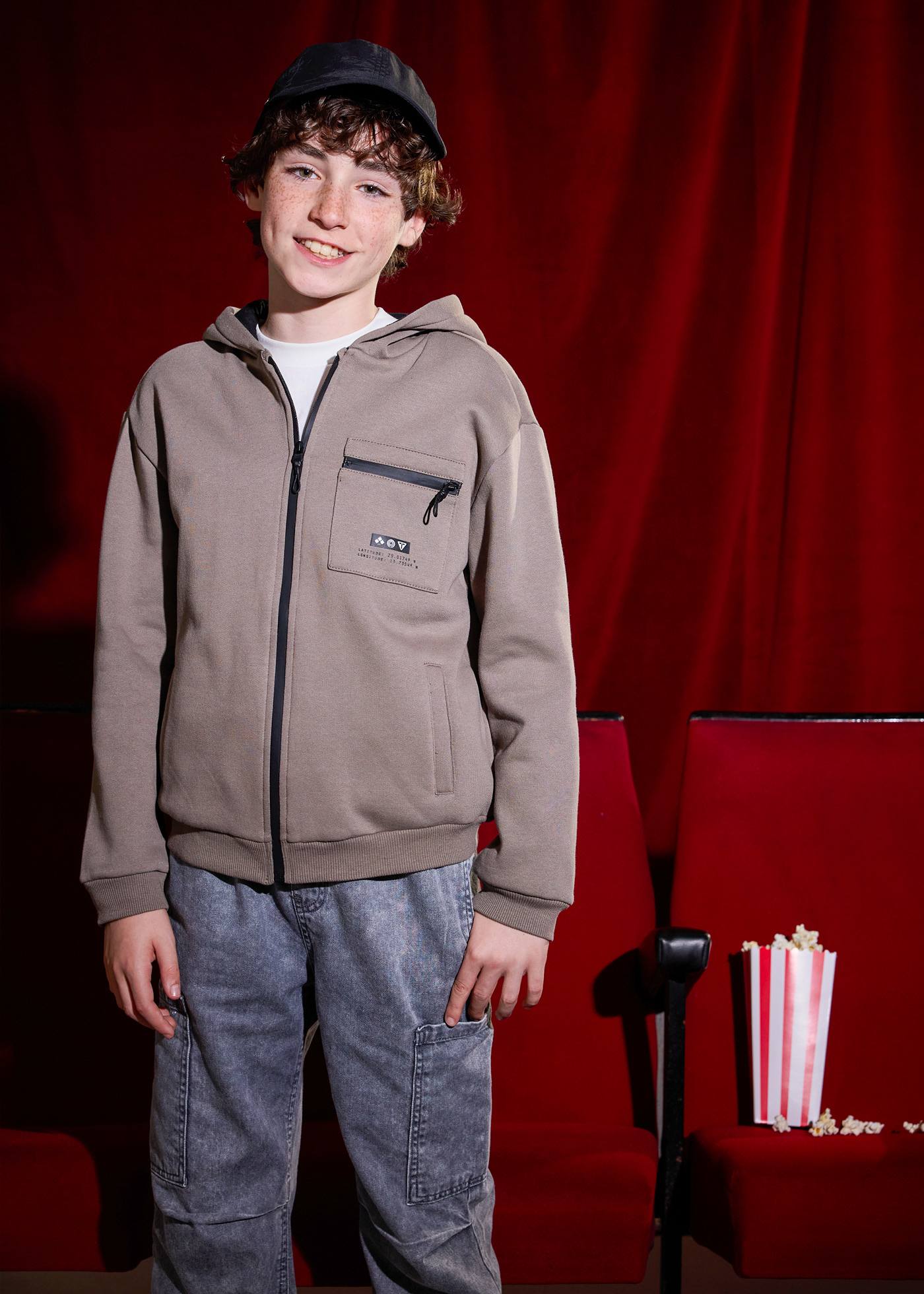 Boys zip pocket hoody