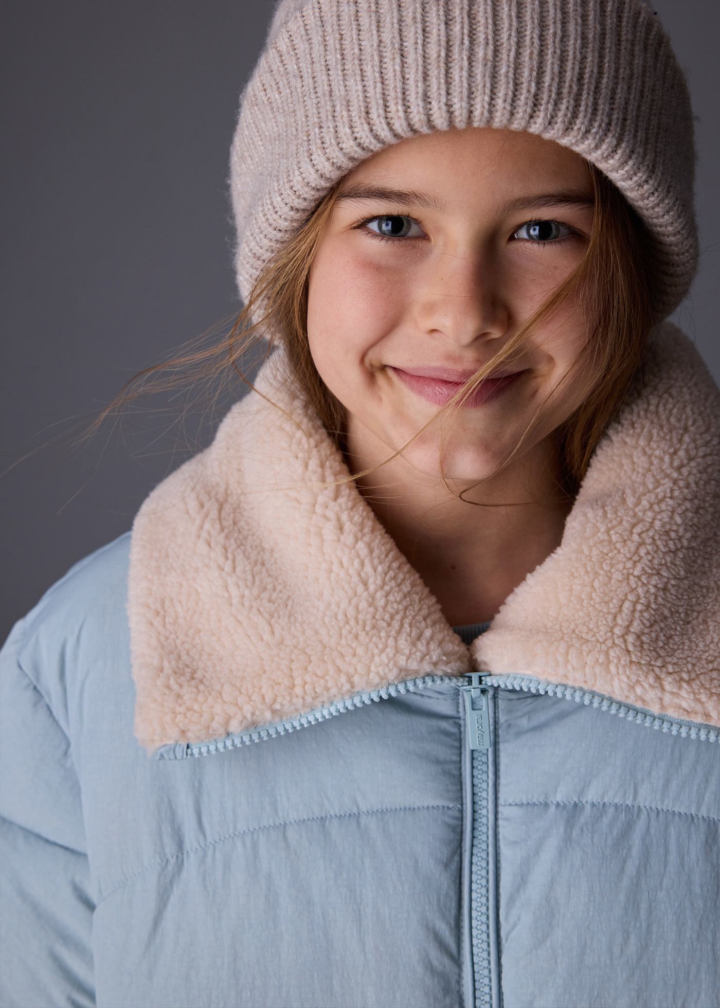 Girls coat with sheep skin collar