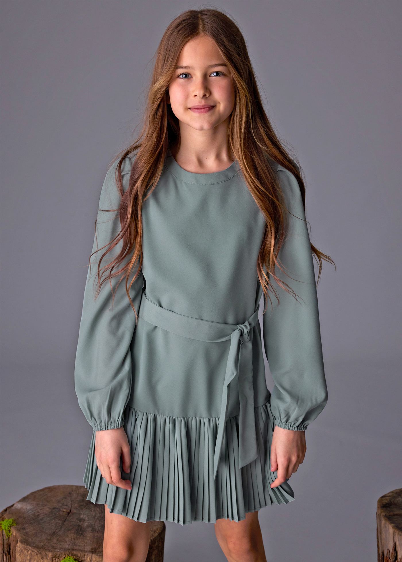 Vestido plissado crepe rapariga