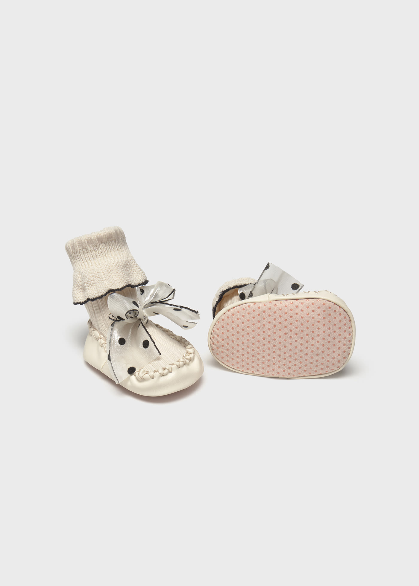 Chaussure à nœud nouveau-né