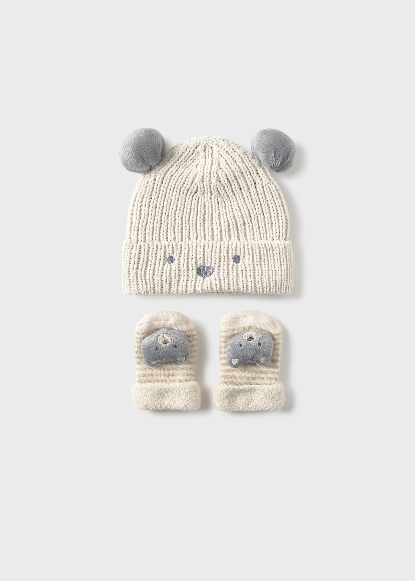 Newborn unisex hat and mittens set