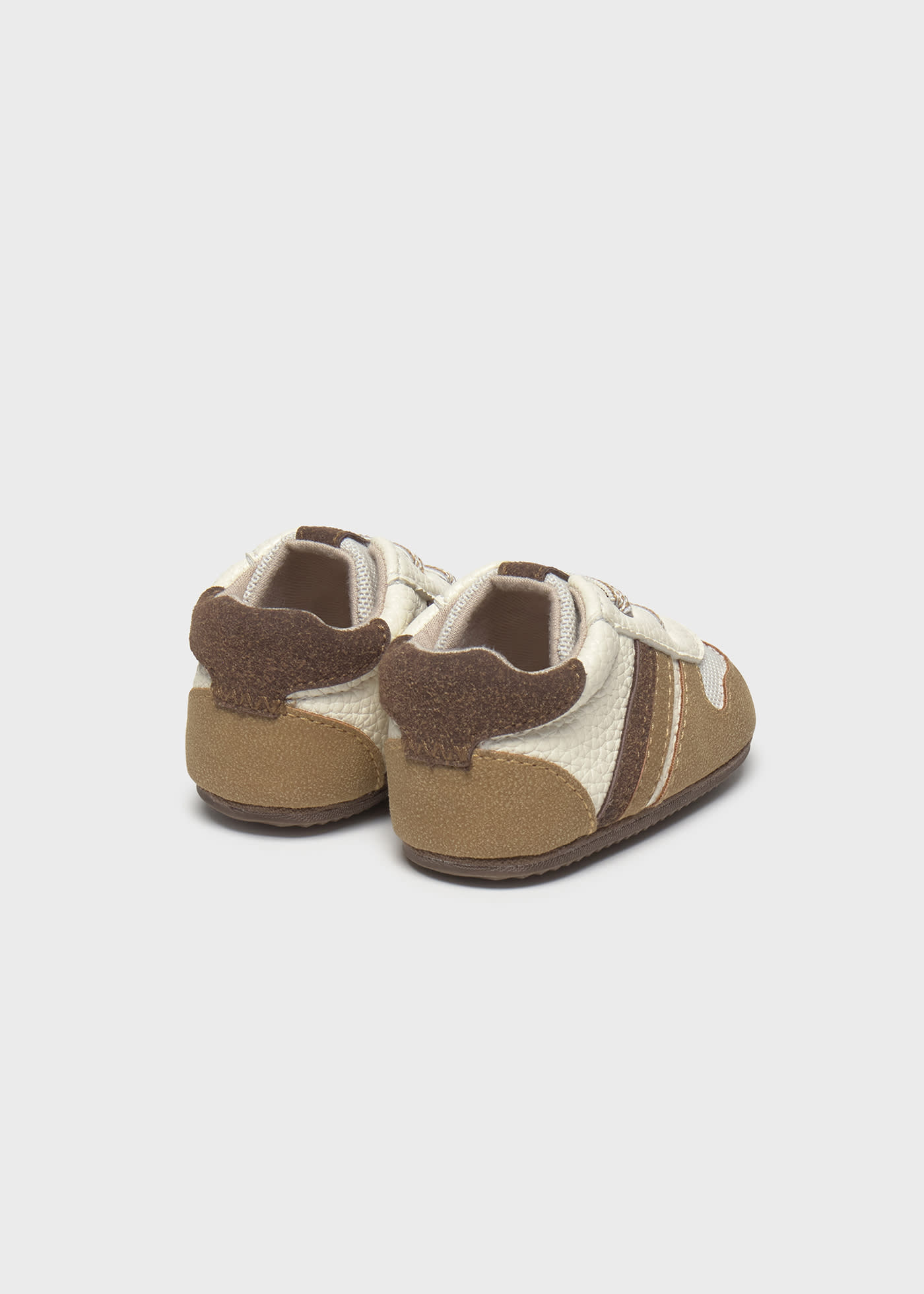 Newborn casual trainers