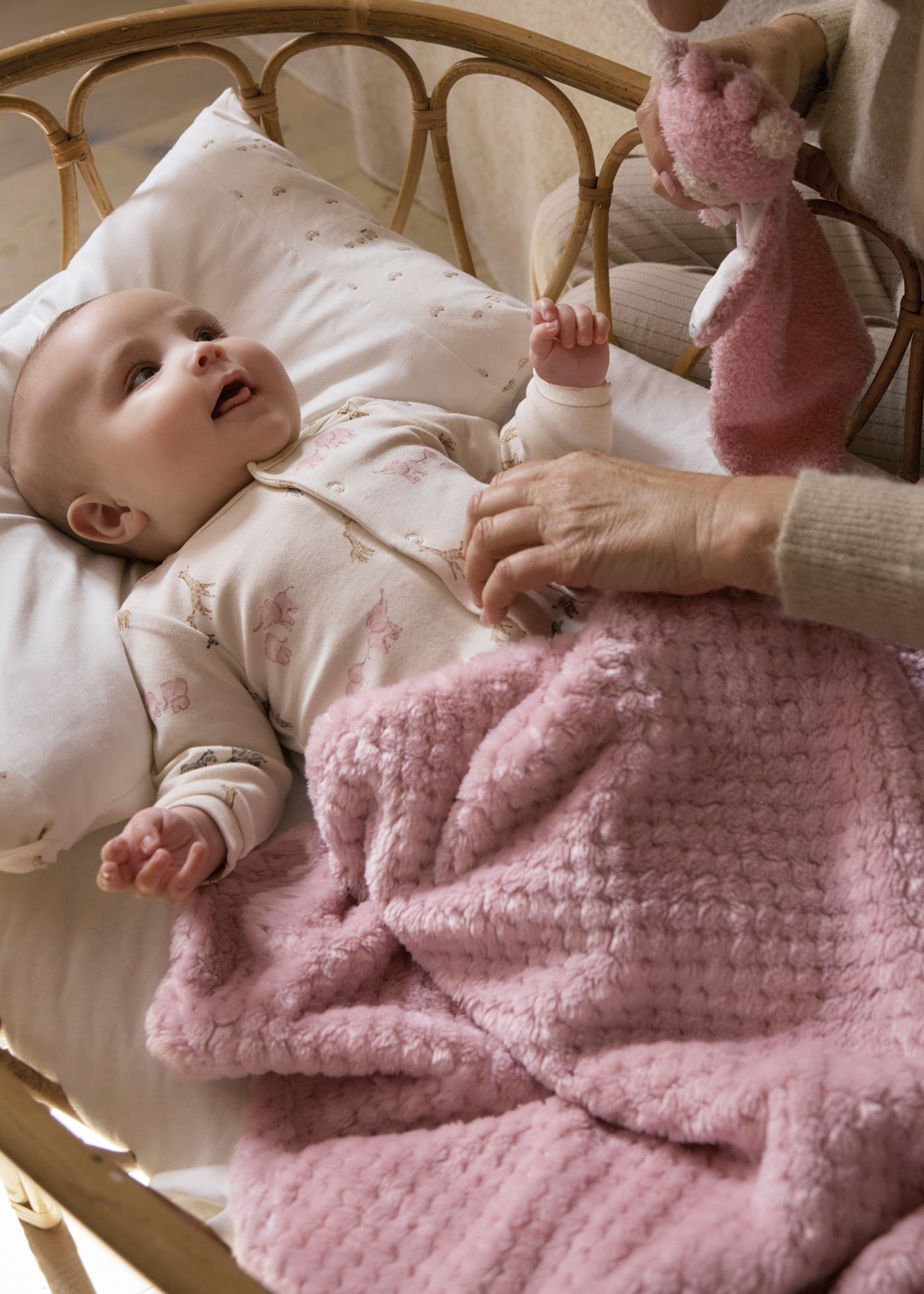 Baby fur blanket
