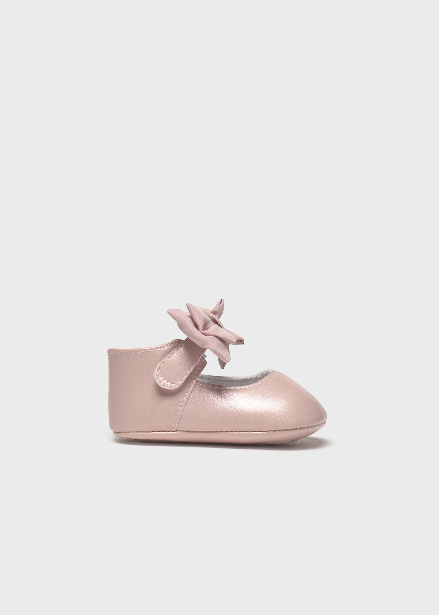 Newborn girl bow Mary Janes