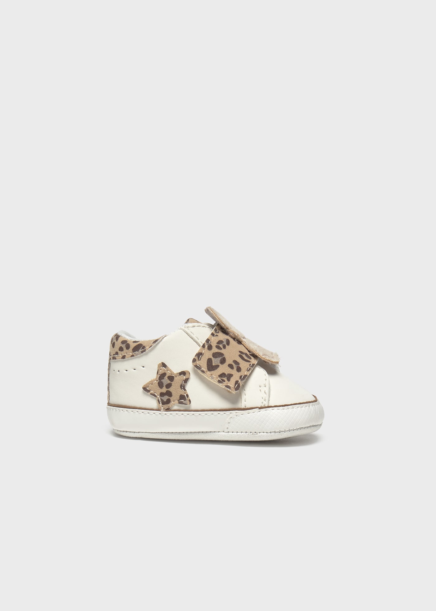 Newborn girl trainers