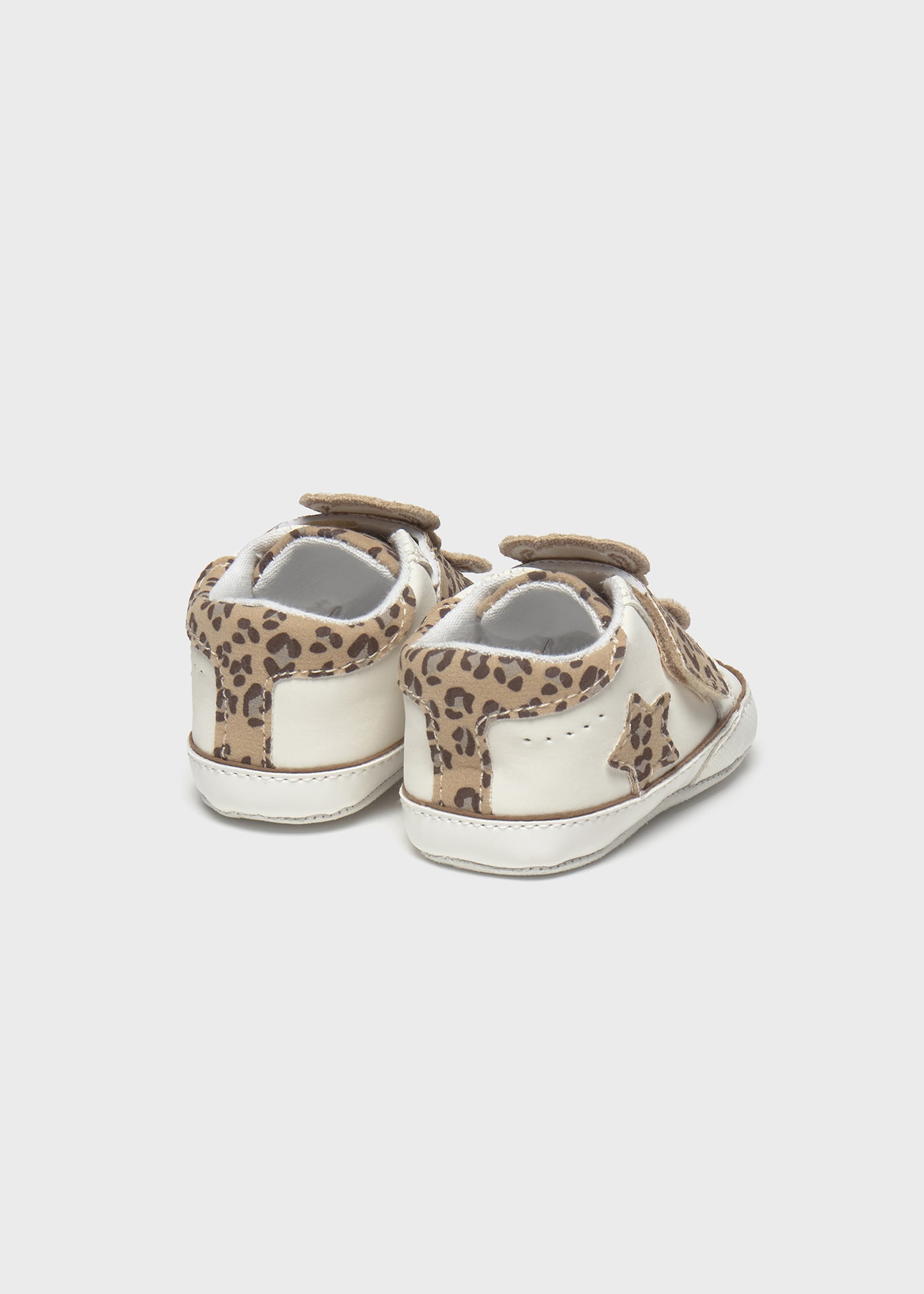 Newborn girl trainers