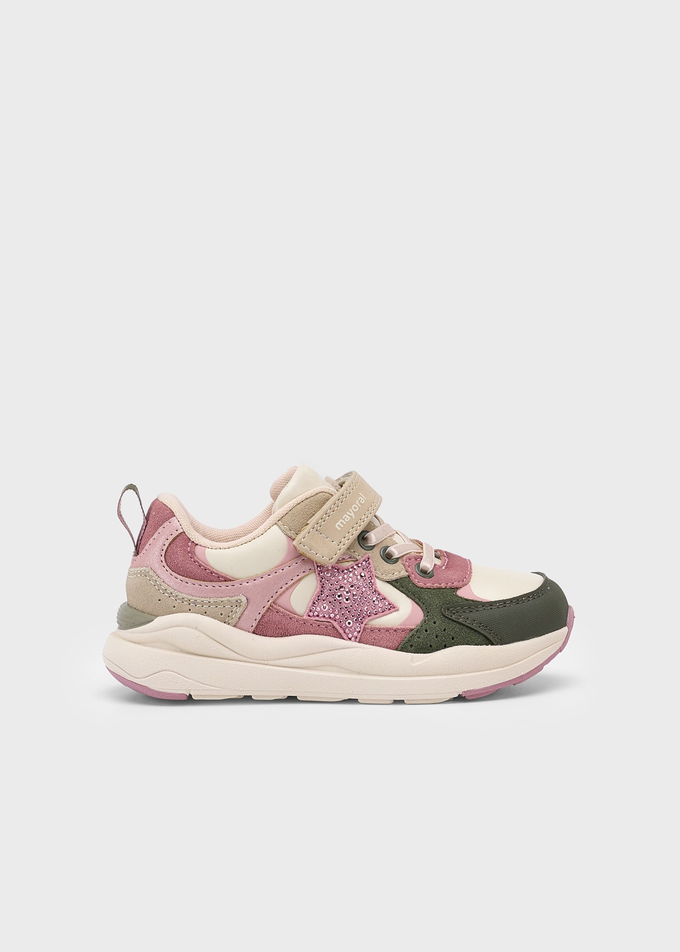 Sportschuhe breite Sohle Mädchen