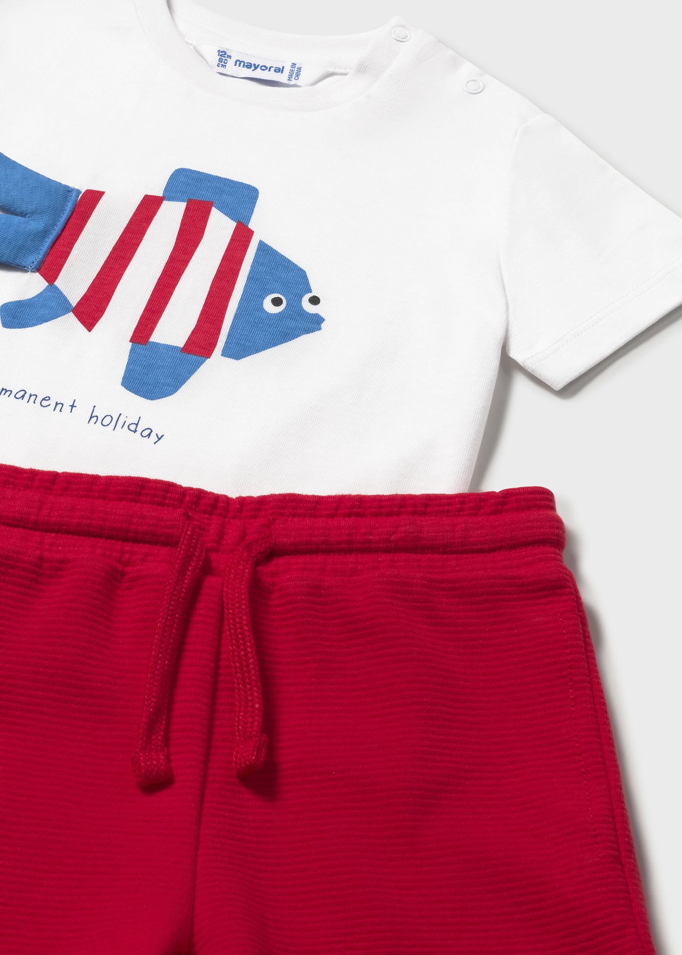 Ensemble en maille poisson appliqué bébé