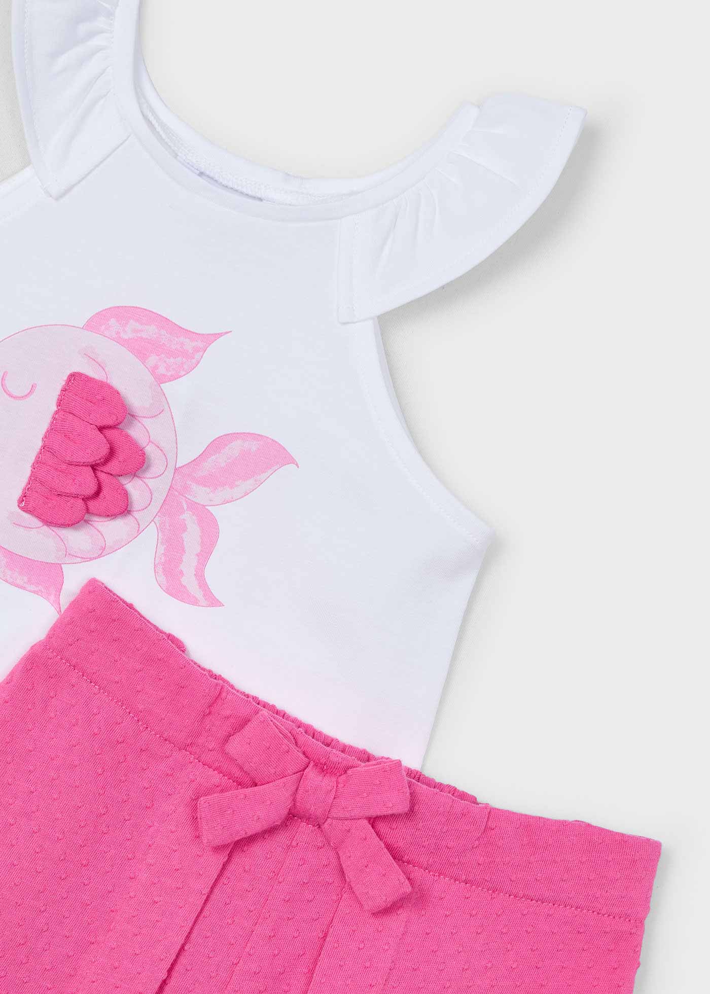 Girl's fish motif shorts set