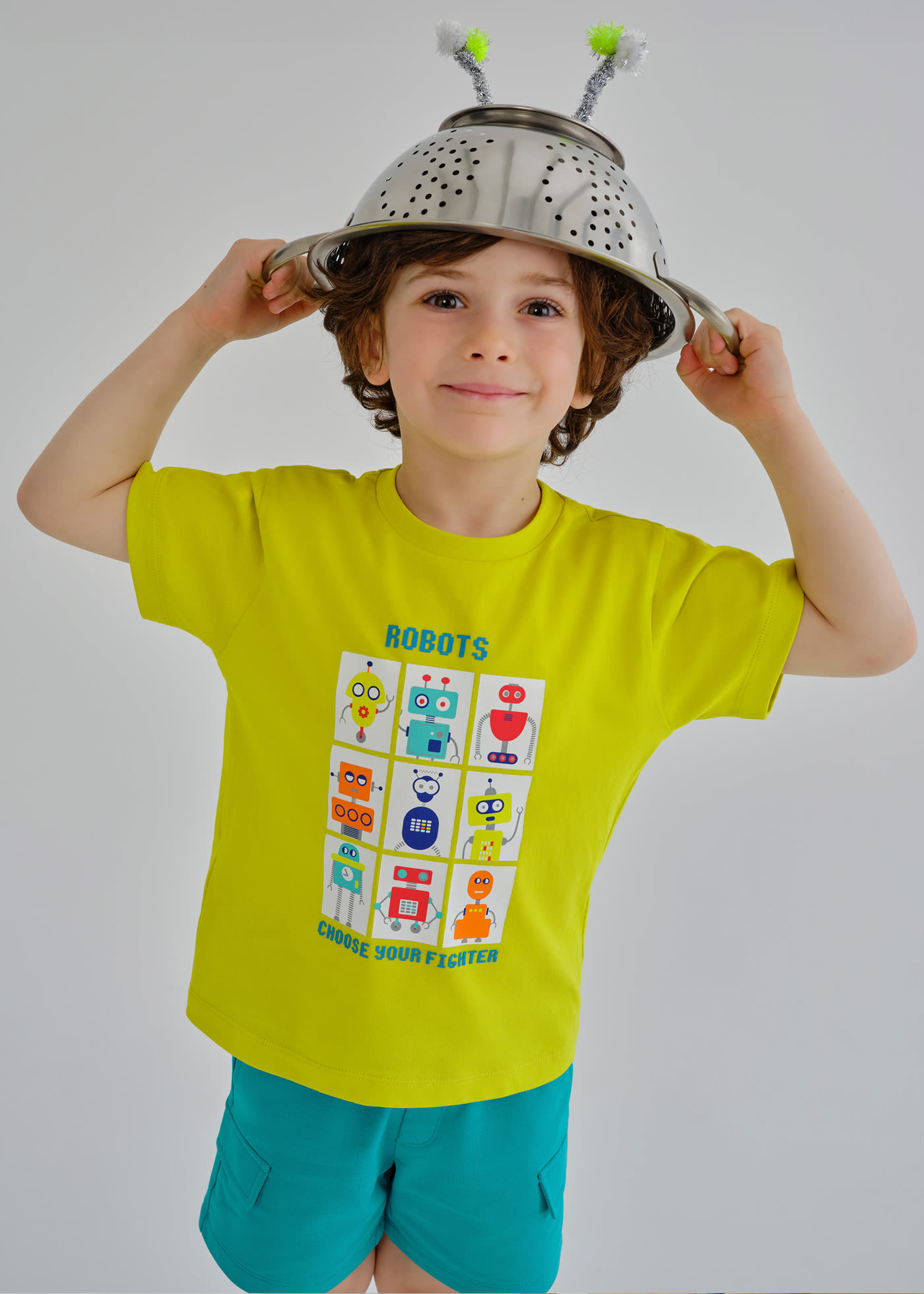 Completo in maglia robots bambino