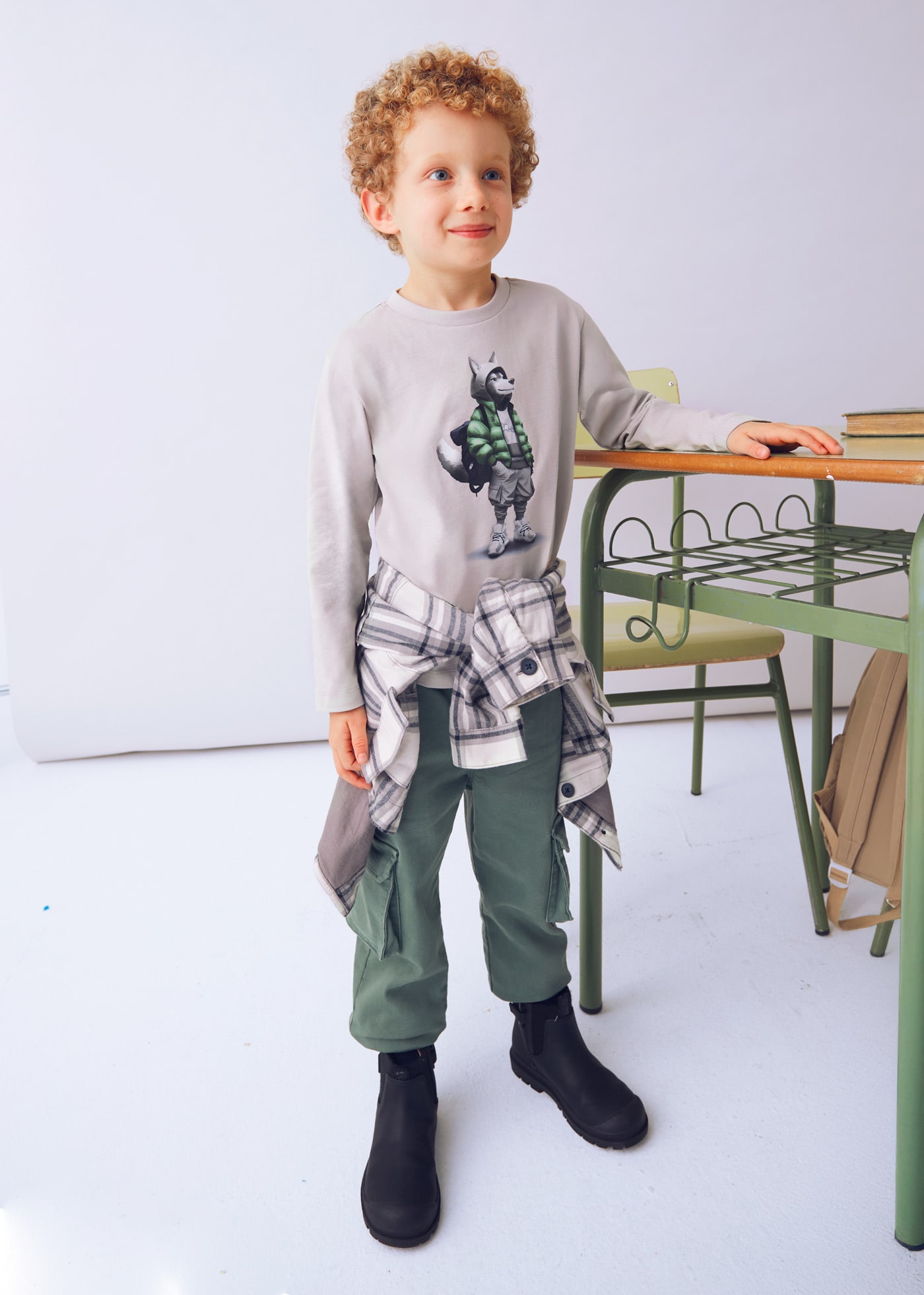 Boy interactive long sleeved t-shirt