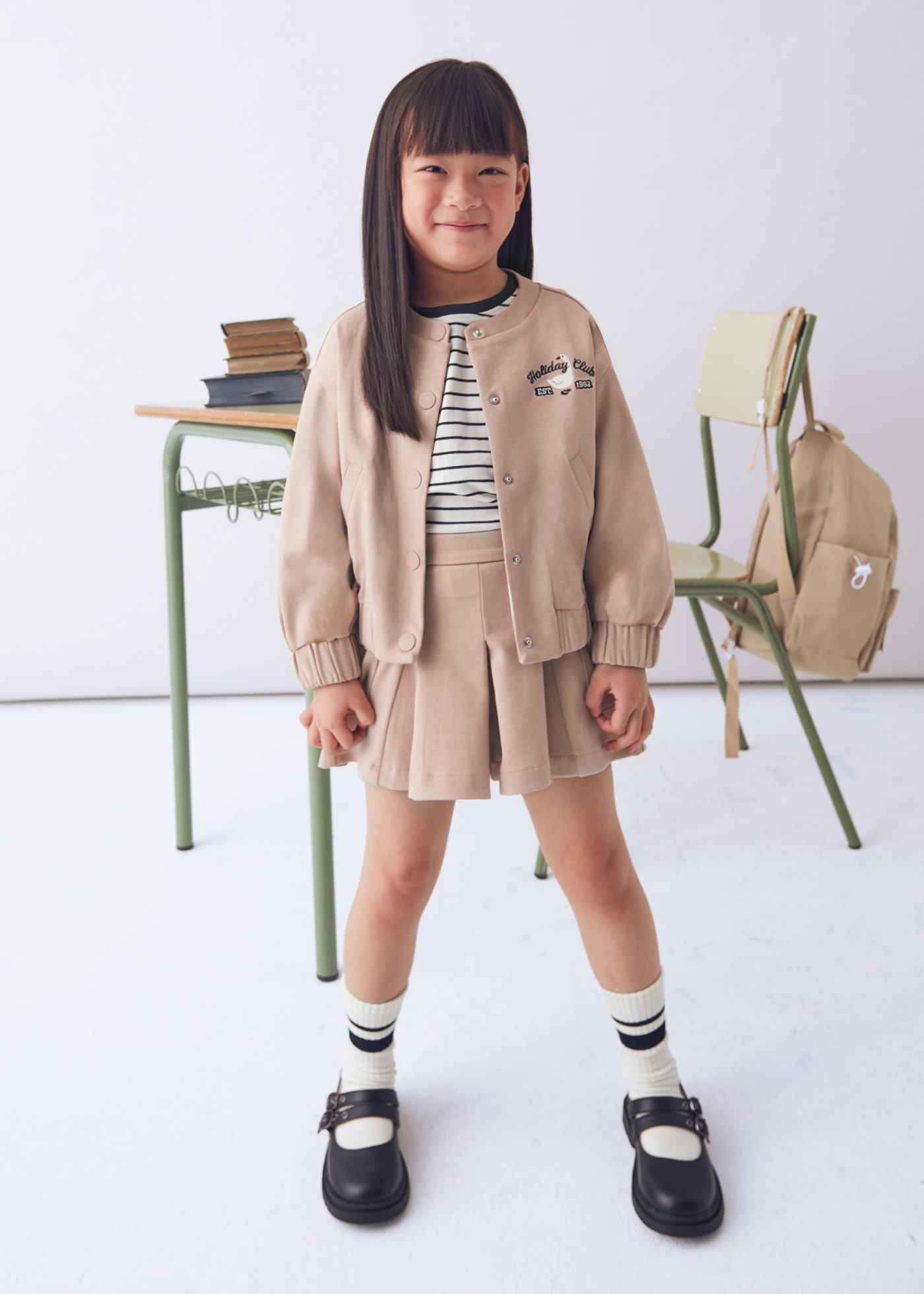 Girls embroidered knitted jacket