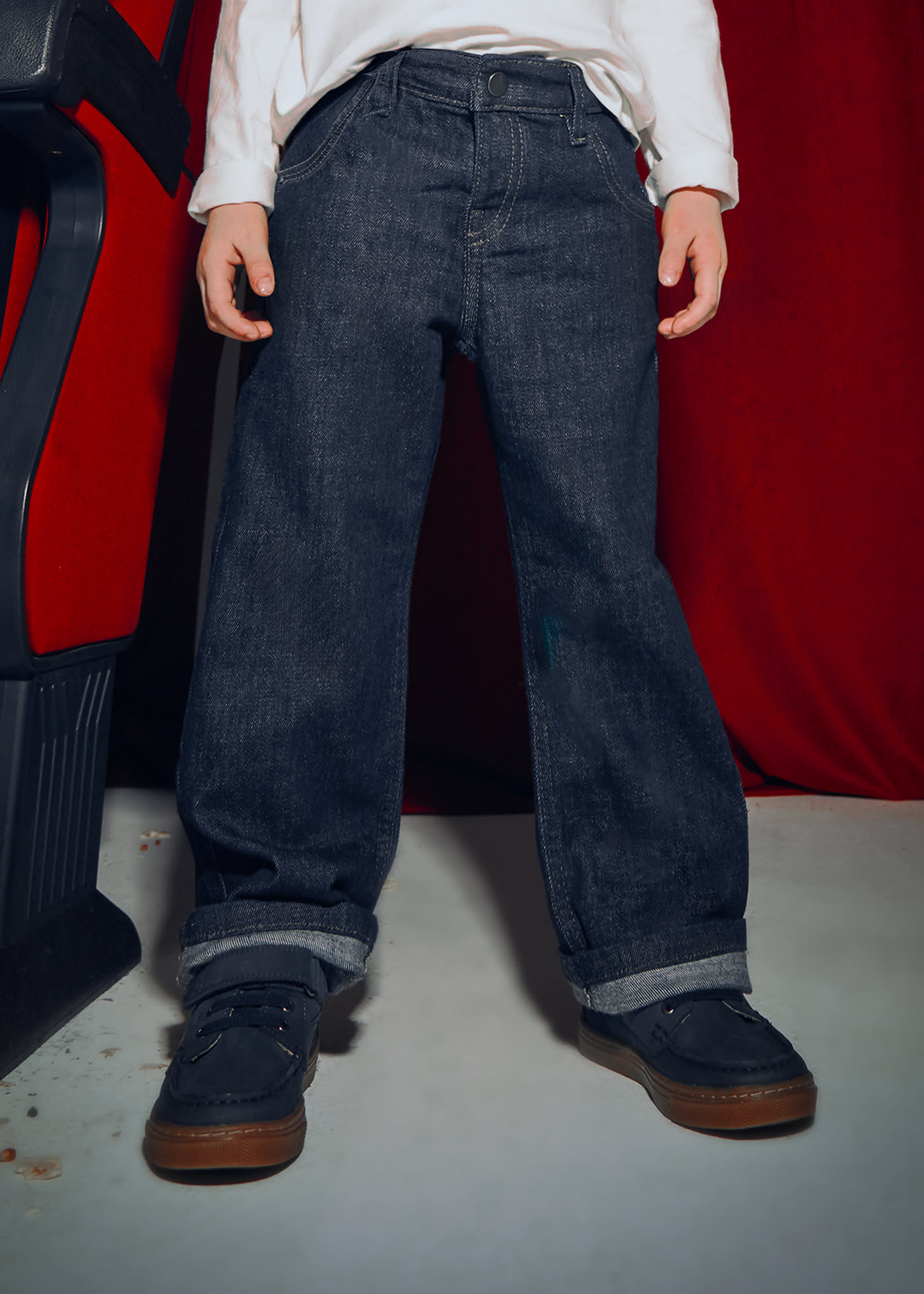 Pantalón vaquero ajustado niño