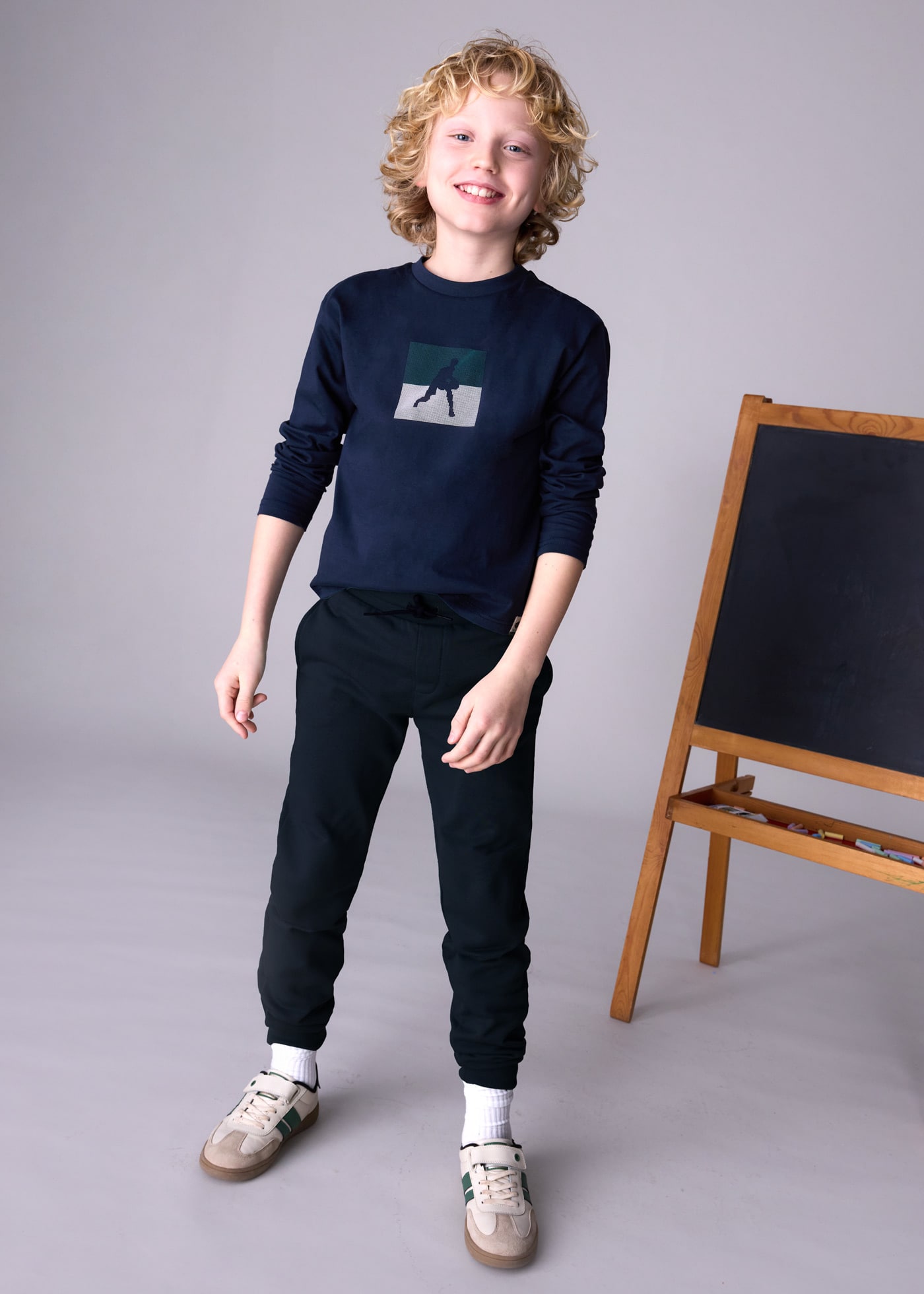 Pantalón deportivo básico unisex