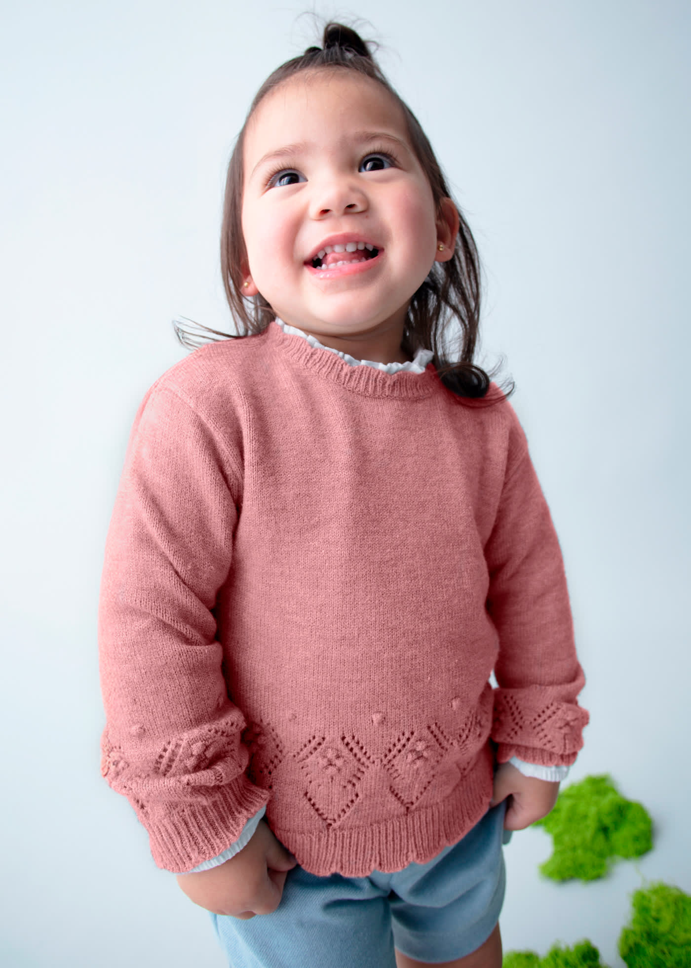 Maglione trafori neonata