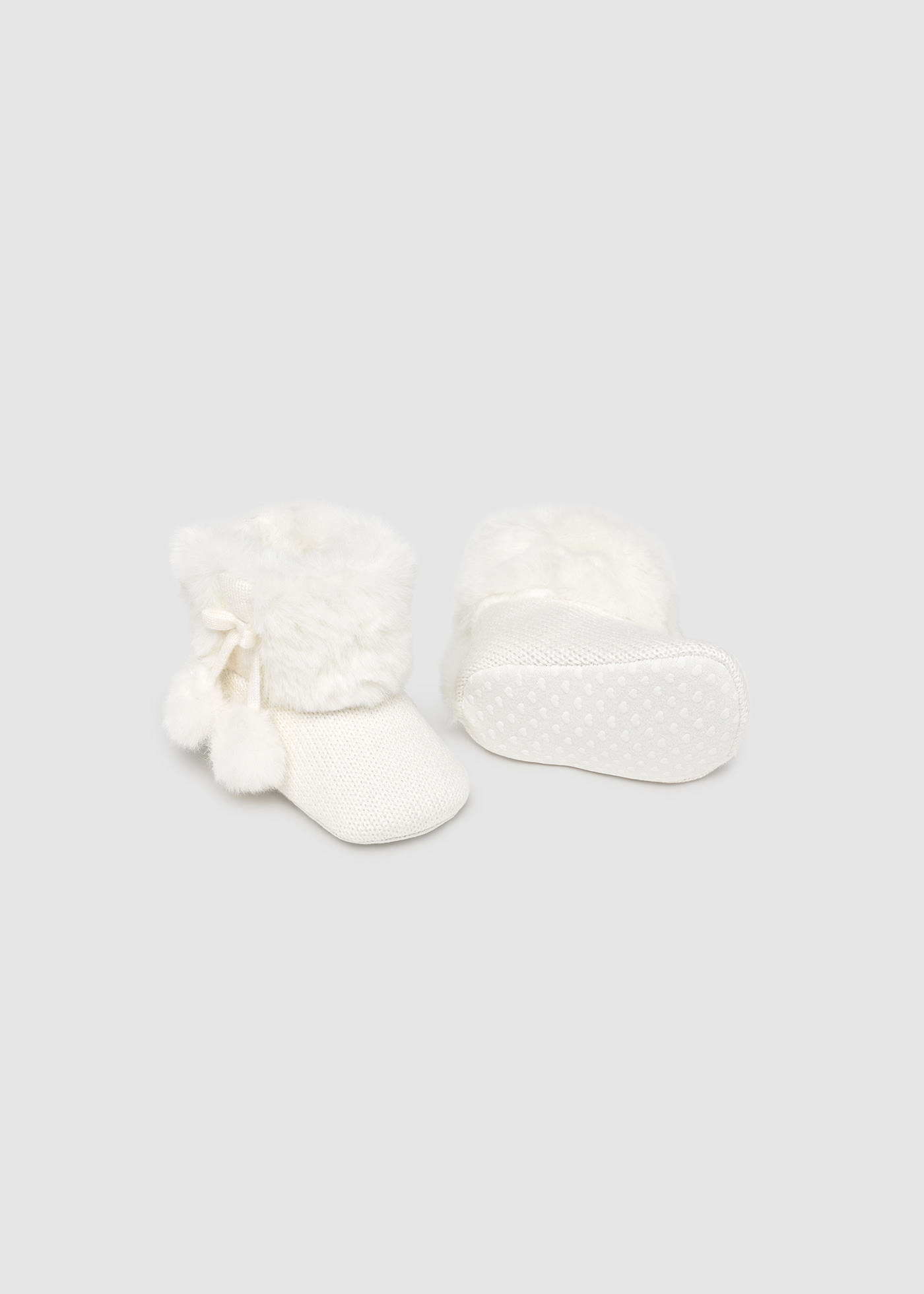 Scarpe in maglia neonata