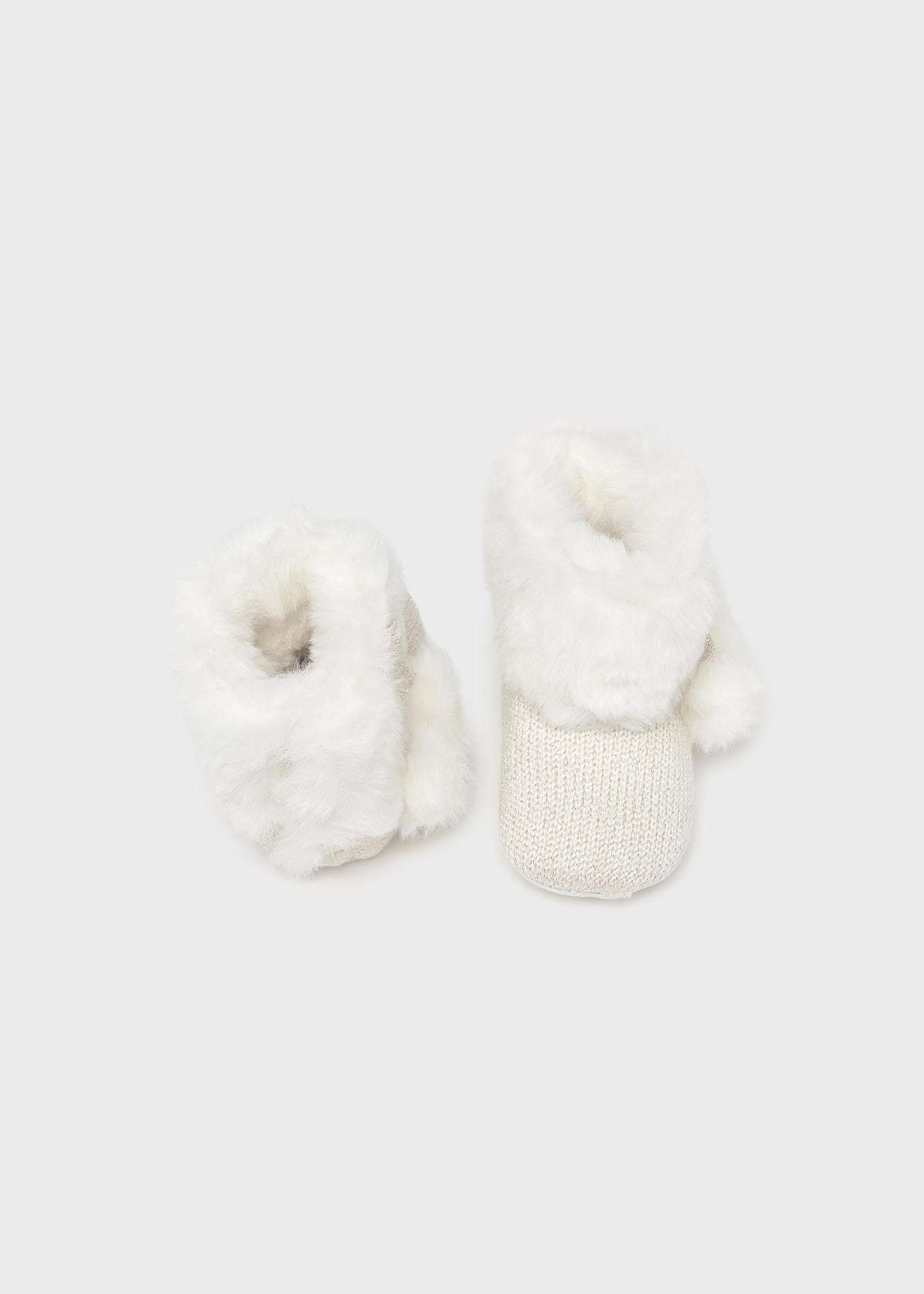 Botas tricot recién nacida