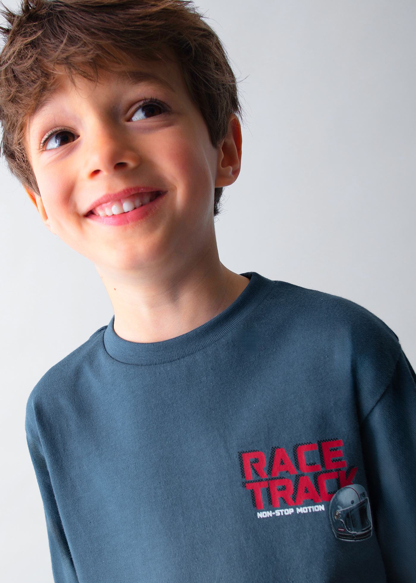 Boys helmet motif t-shirt