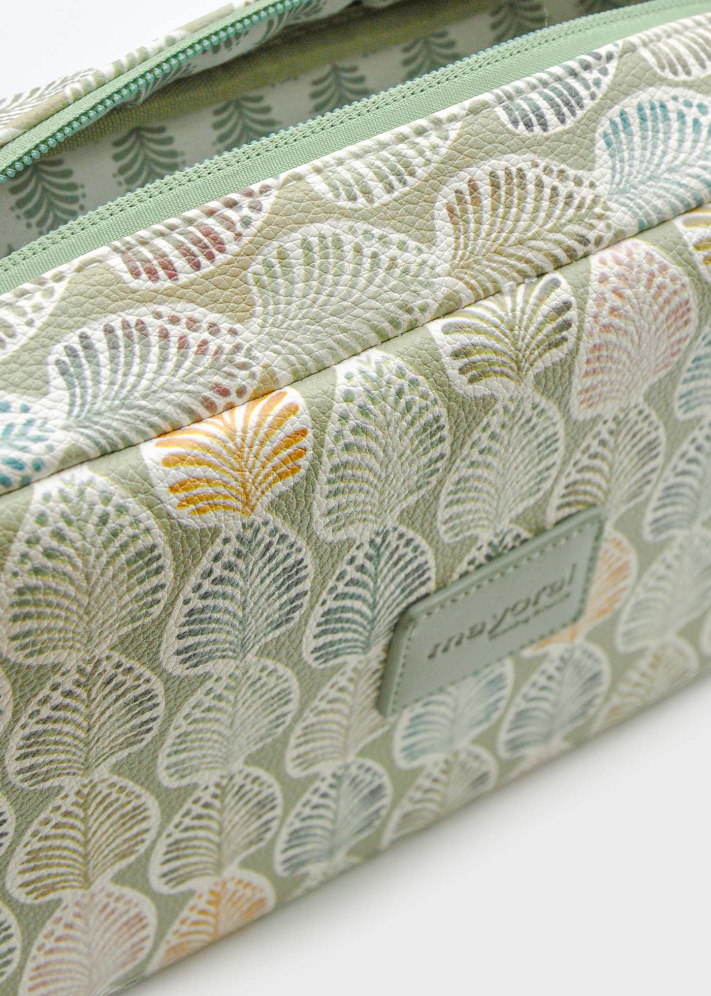 Trousse de toilette imprimée bébé
