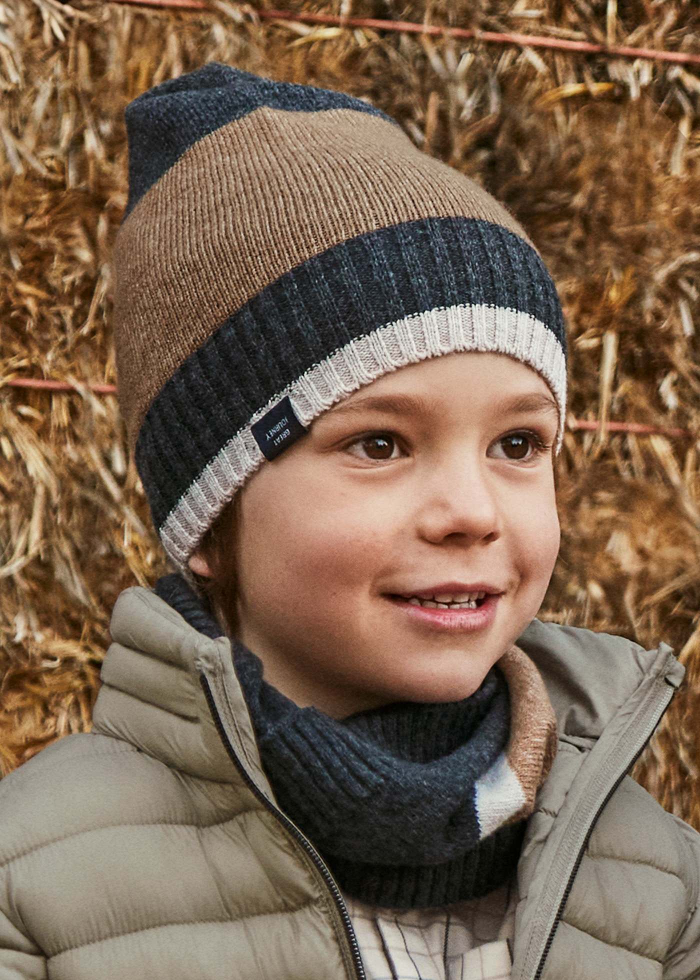 Conjunto gorro y cuello niño