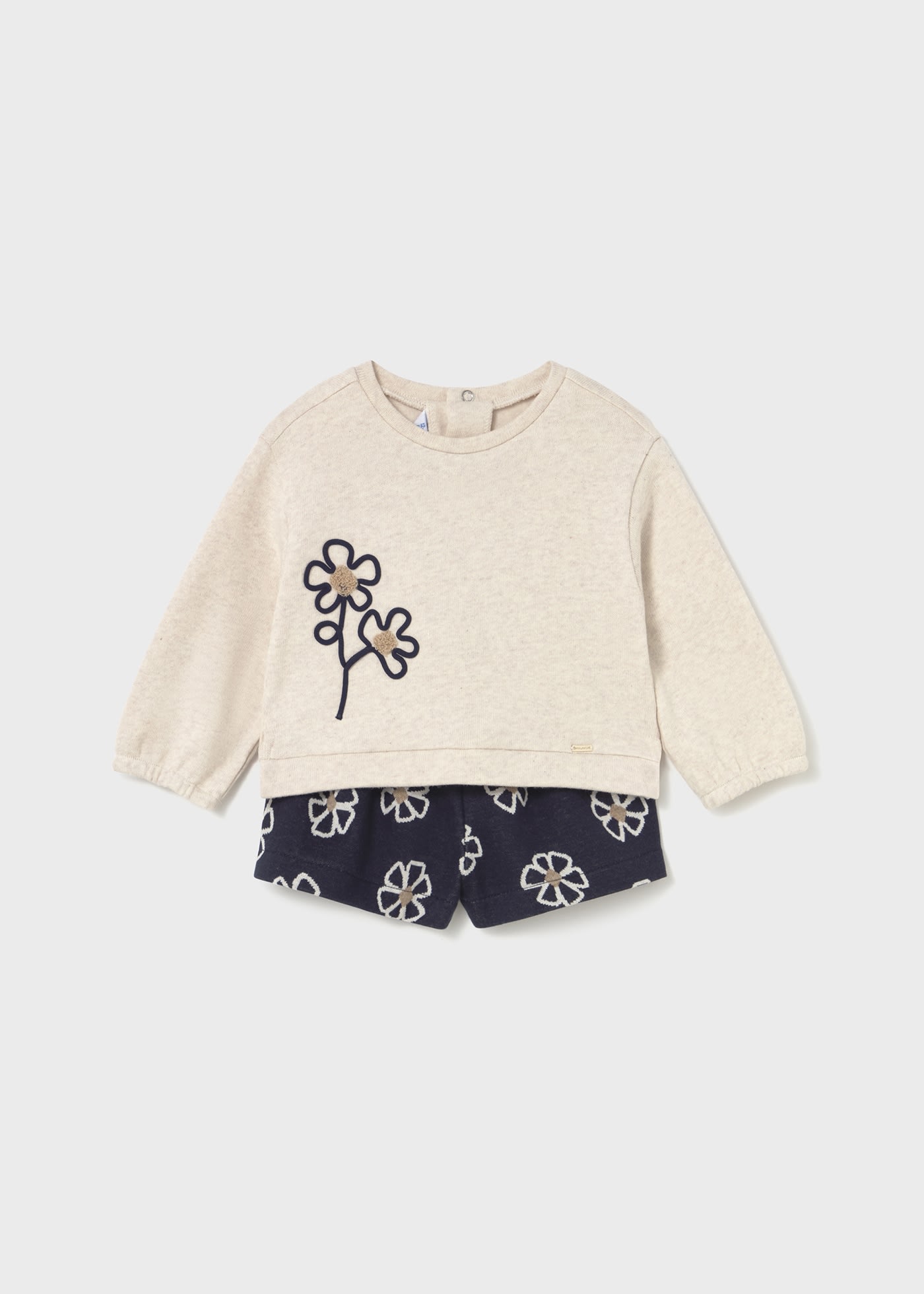 Conjunto pantalón corto flores bebé