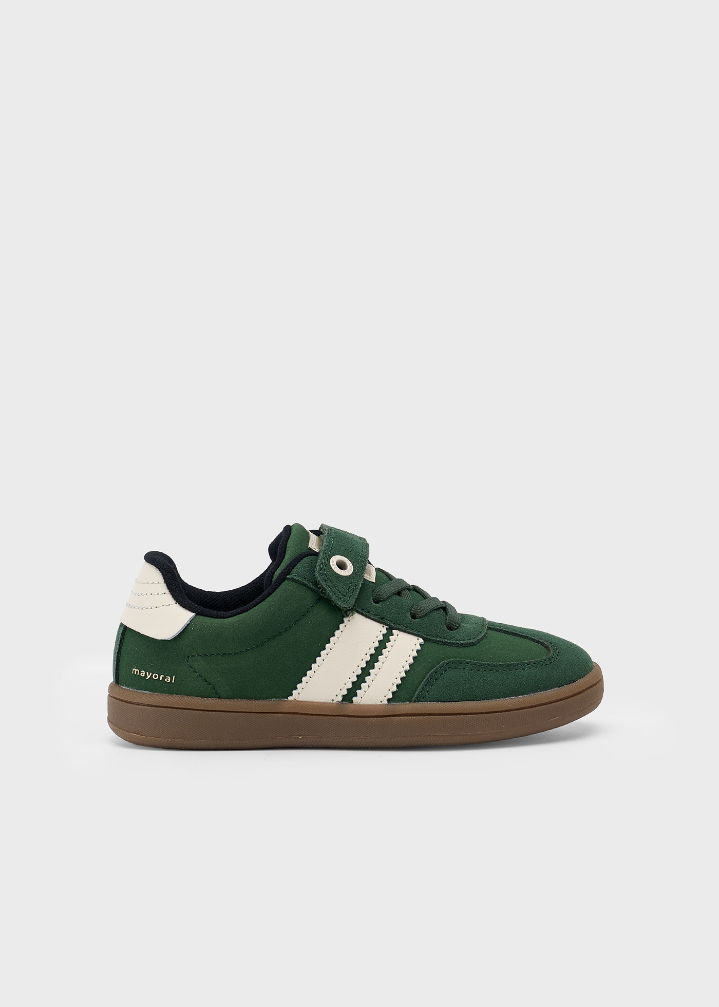 Deportiva casual niña y niño