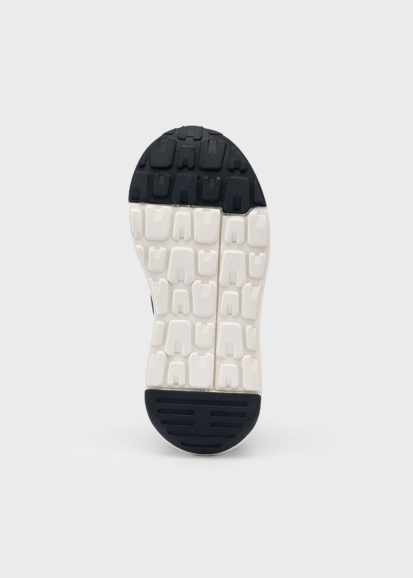 Girls sparkly sport shoe