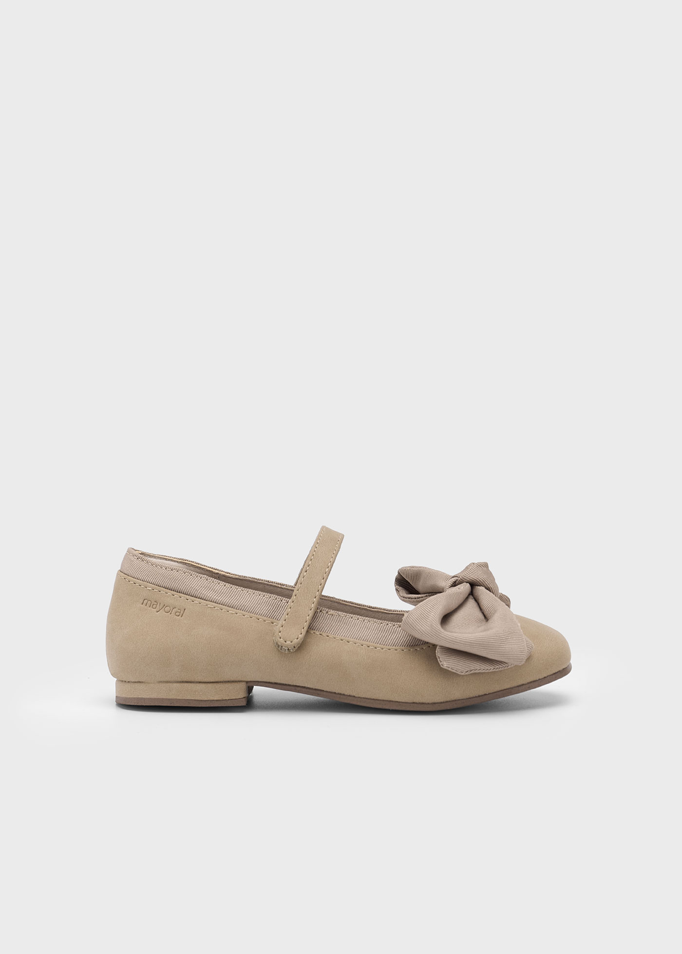 Girls Mary Janes with bow