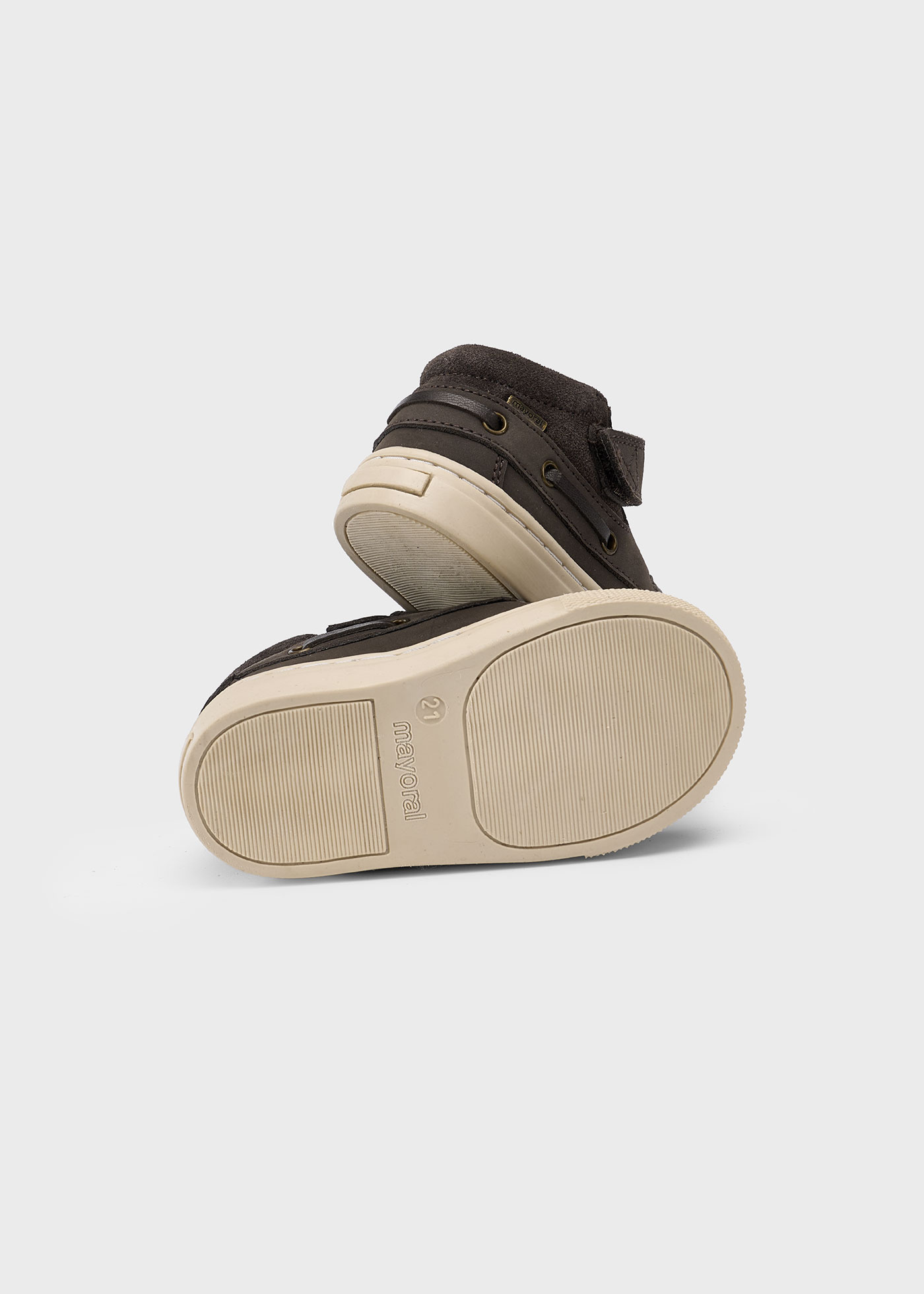 Baby boat shoes