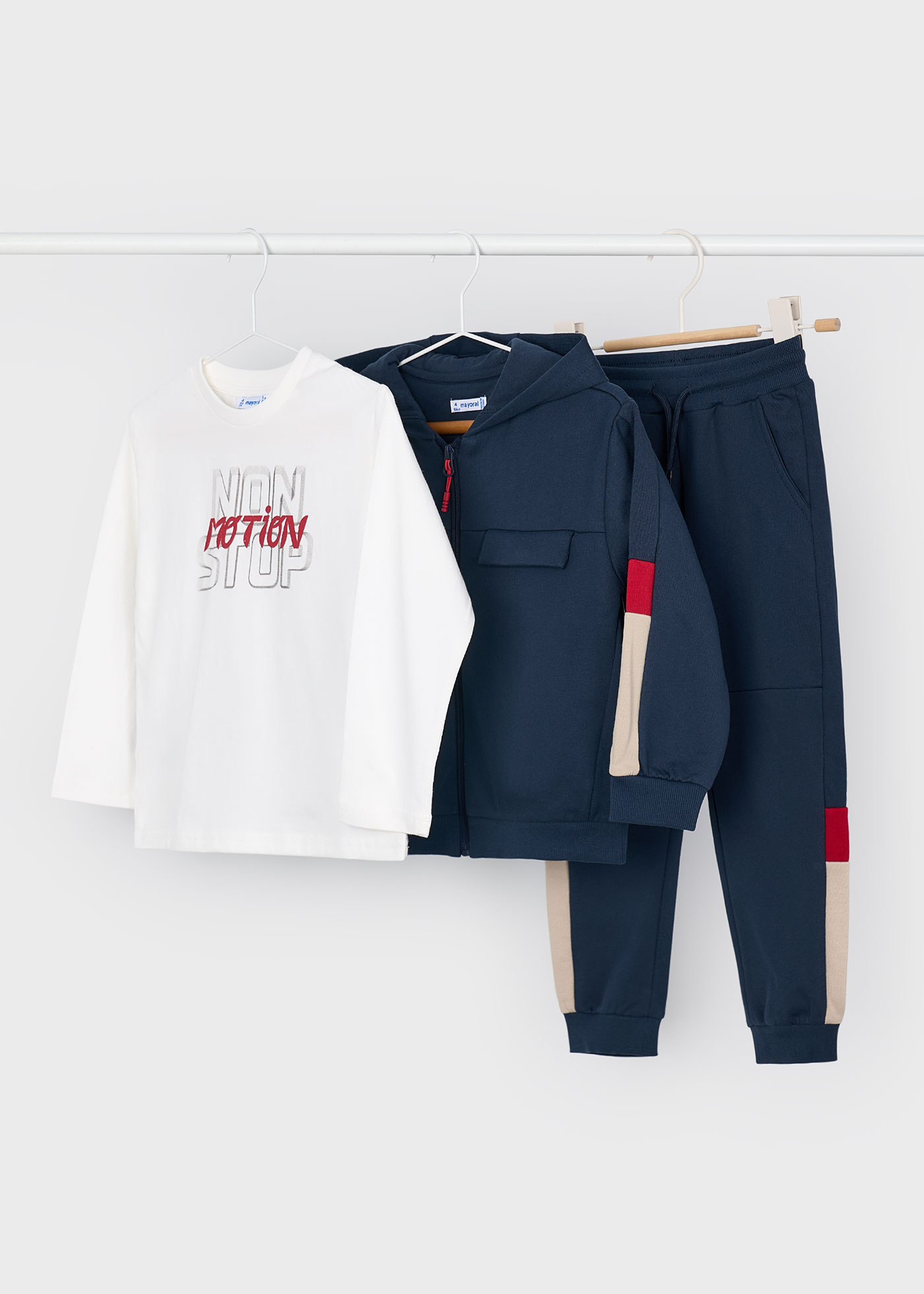 Boys tracksuit with t-shirt