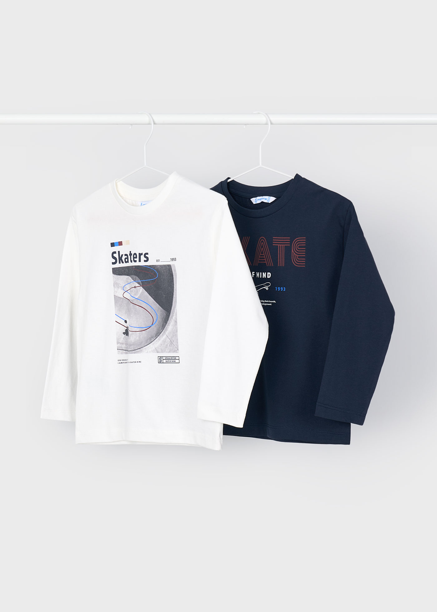 Boys set of 2 long sleeved skate shirts