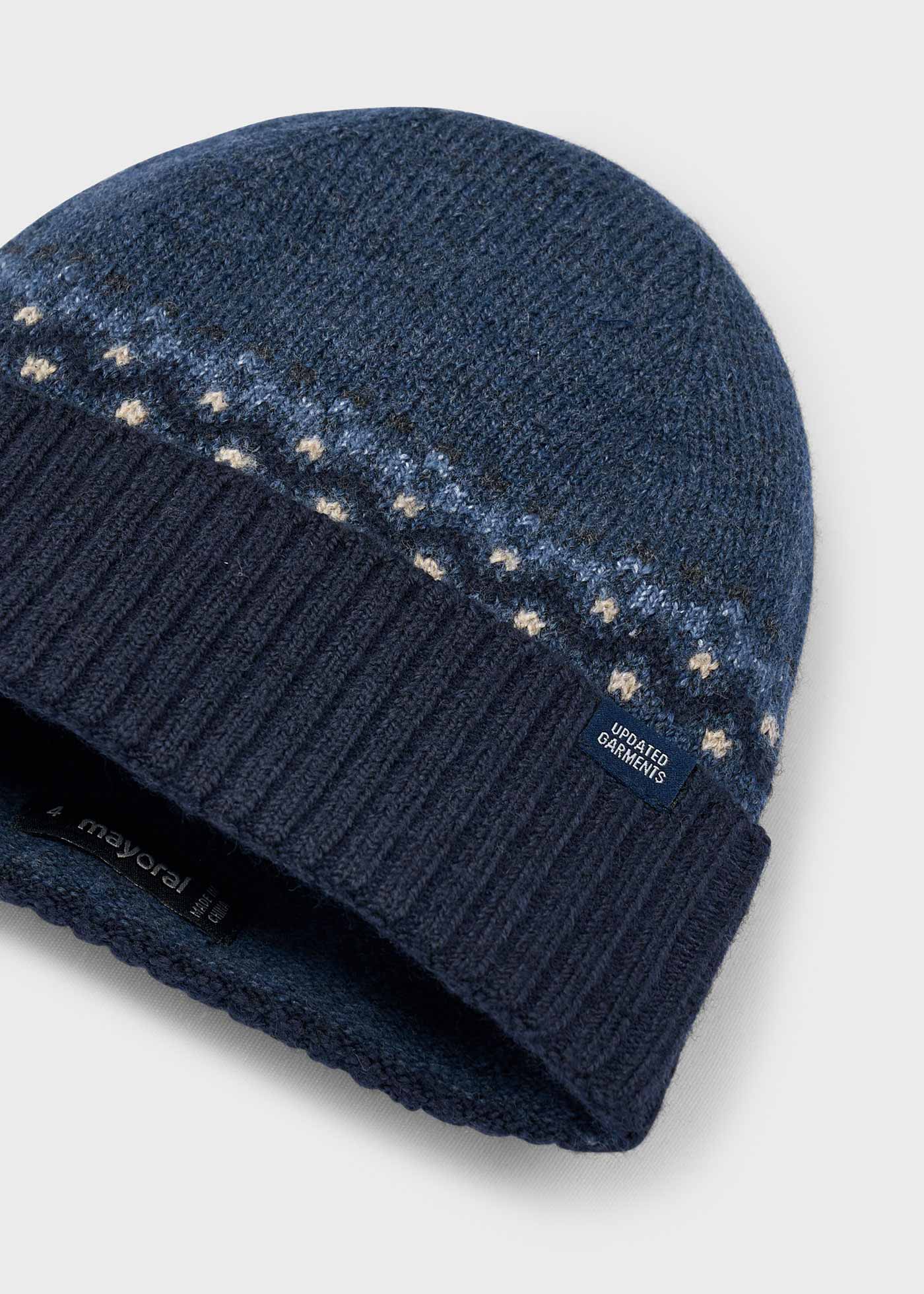 Boys hat and cowl scarf set