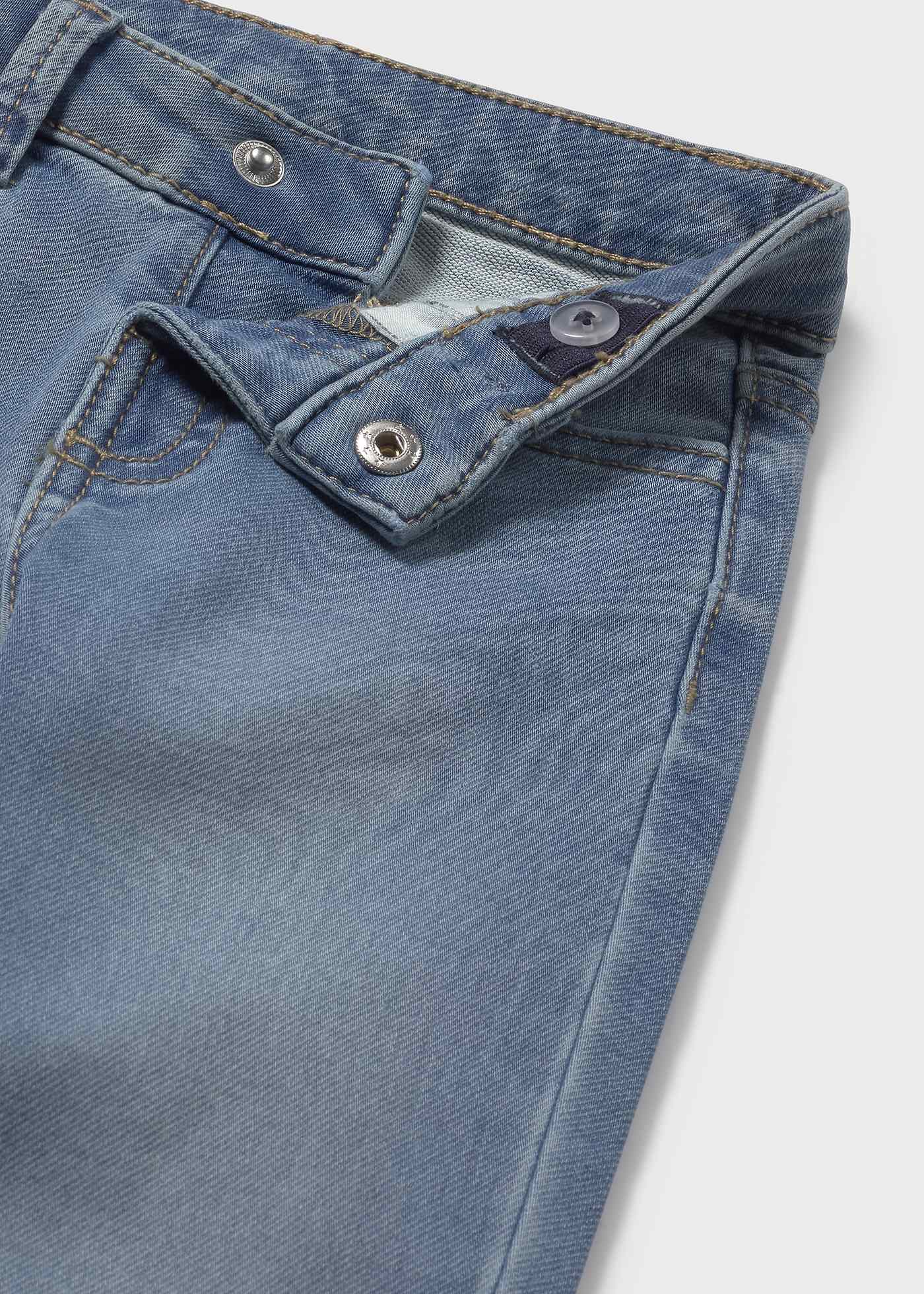 Pantalón de mezclilla básico bebé