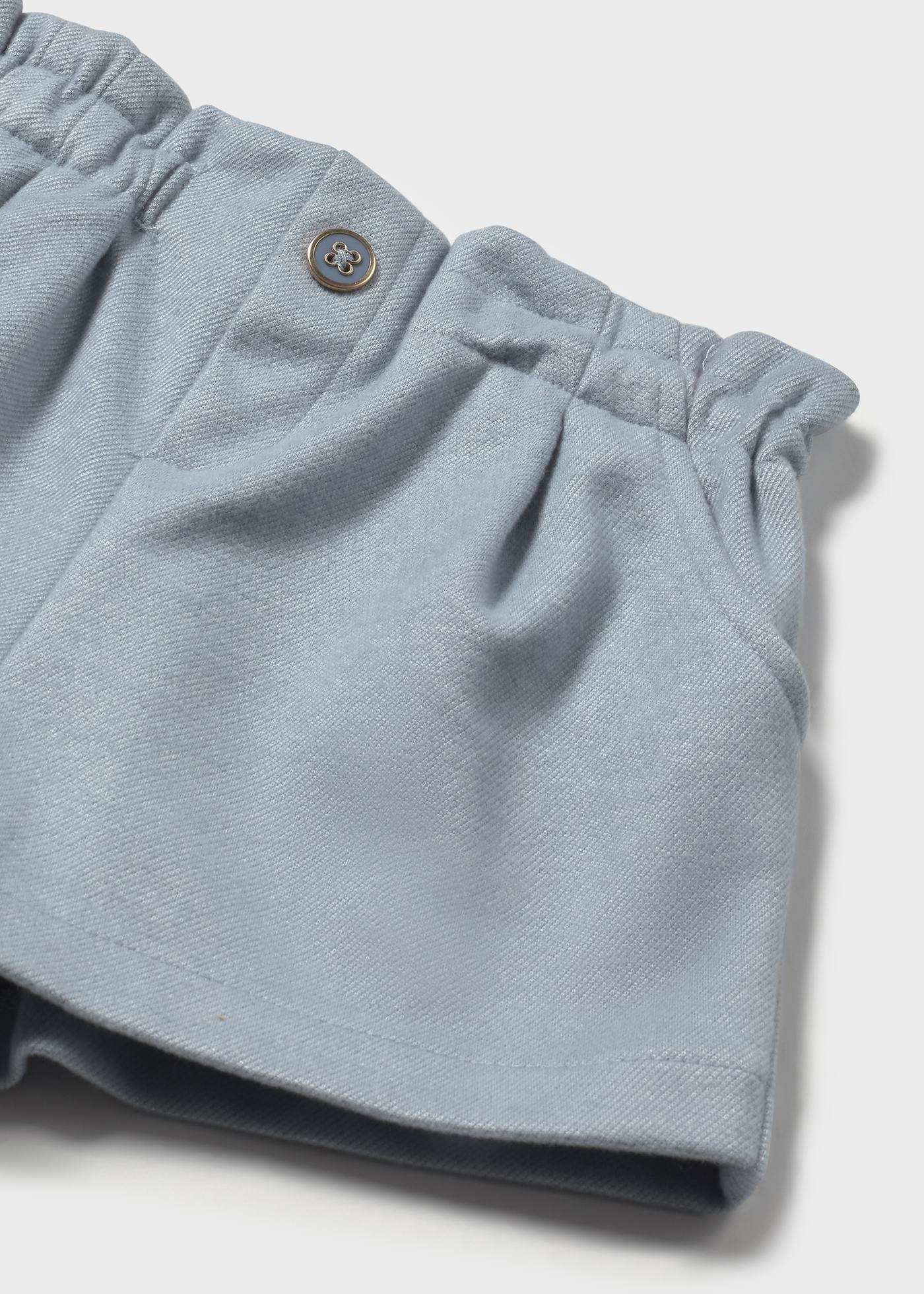 Baby shorts with pockets